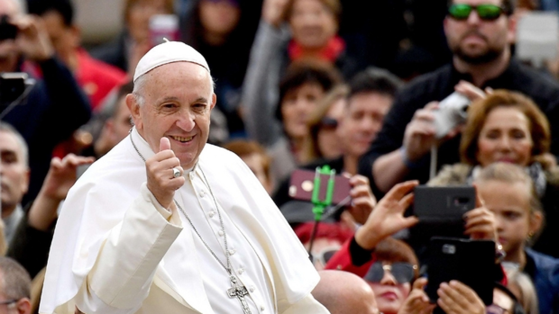 Immagine di Il Papa: il corpo umano non è uno strumento di piacere