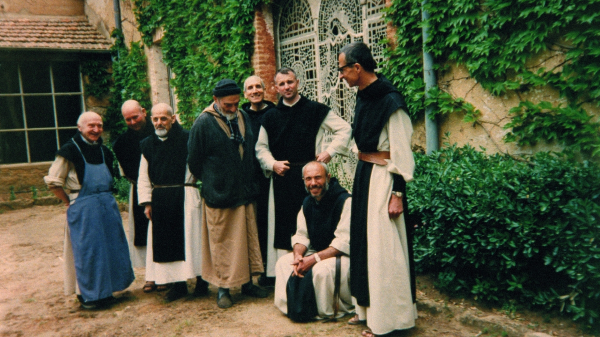 Immagine di Non solo Tibhirine: le storie dei diciannove martiri d'Algeria