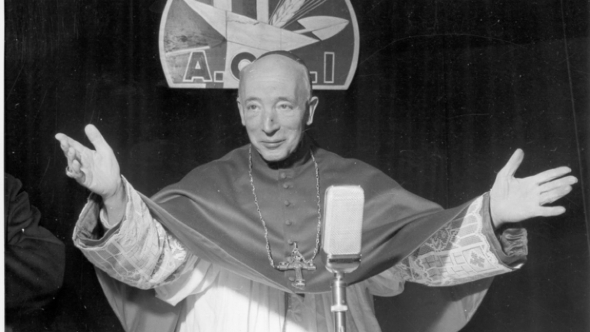 Immagine di Quando il cardinale Schuster definì le leggi razziali «un'eresia»