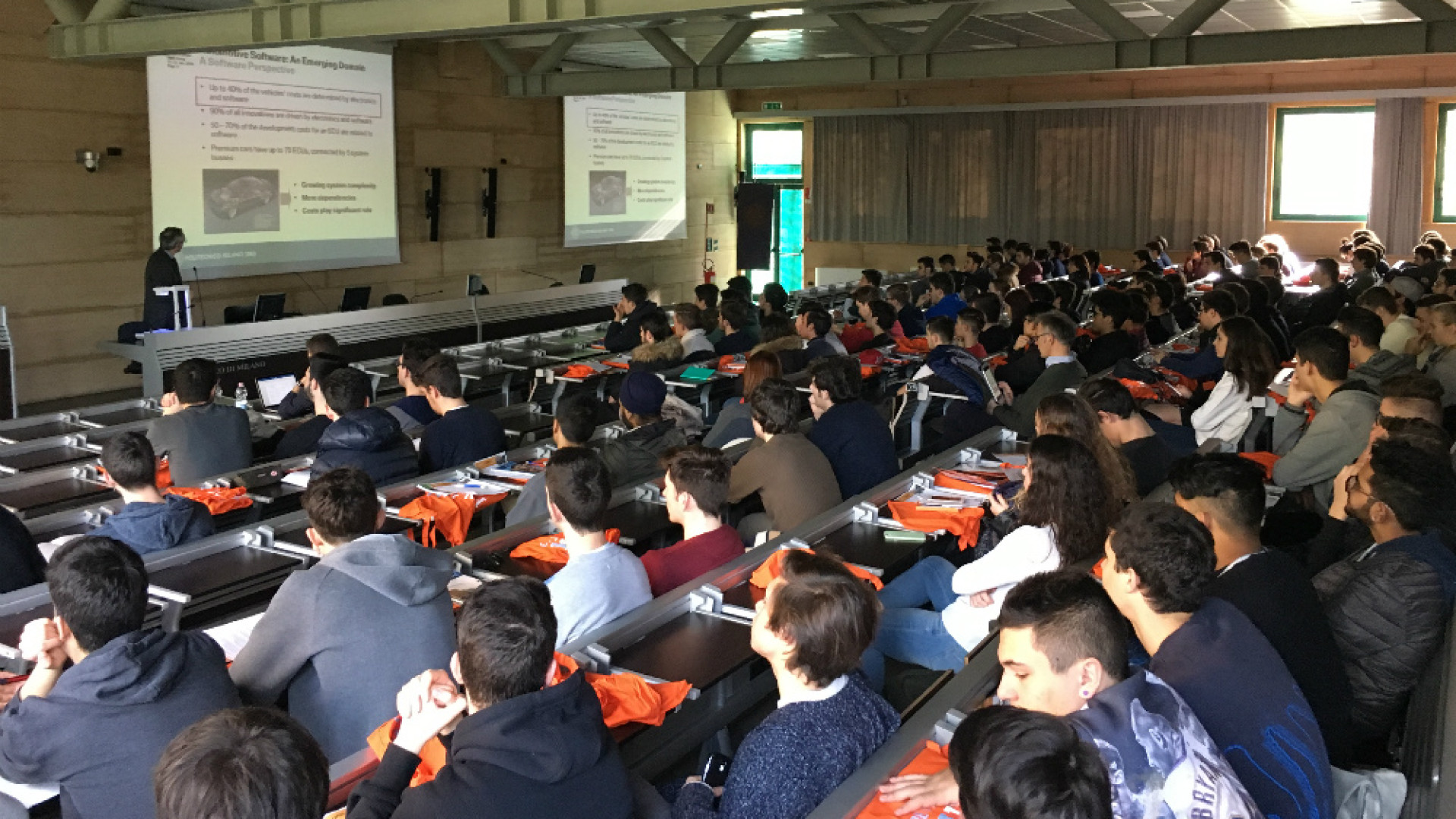Immagine di Cremona città universitaria: boom di iscrizioni, la metà arriva da fuori