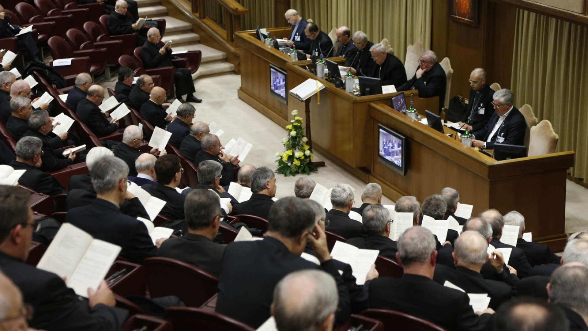 Immagine di La Cei approva la nuova traduzione di Padre nostro e Gloria