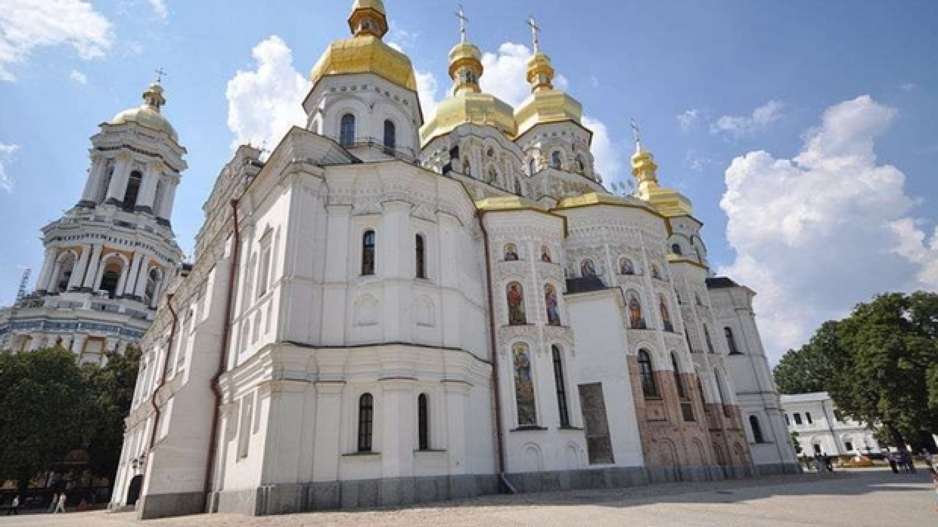 Immagine di Mosca e Costantinopoli divisi su Kiev. E cresce la tensione