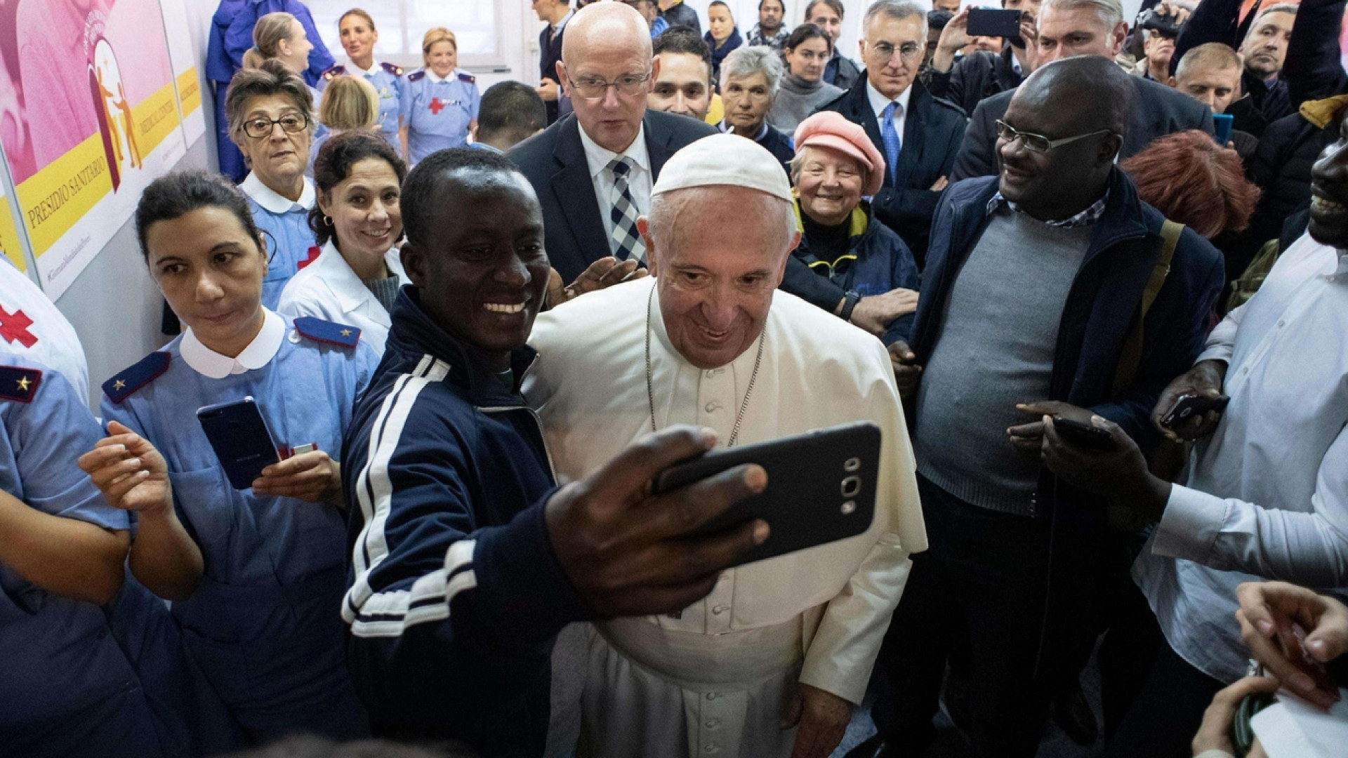 Immagine di La Giornata dei poveri: la Messa in San Pietro e il pranzo con il Papa