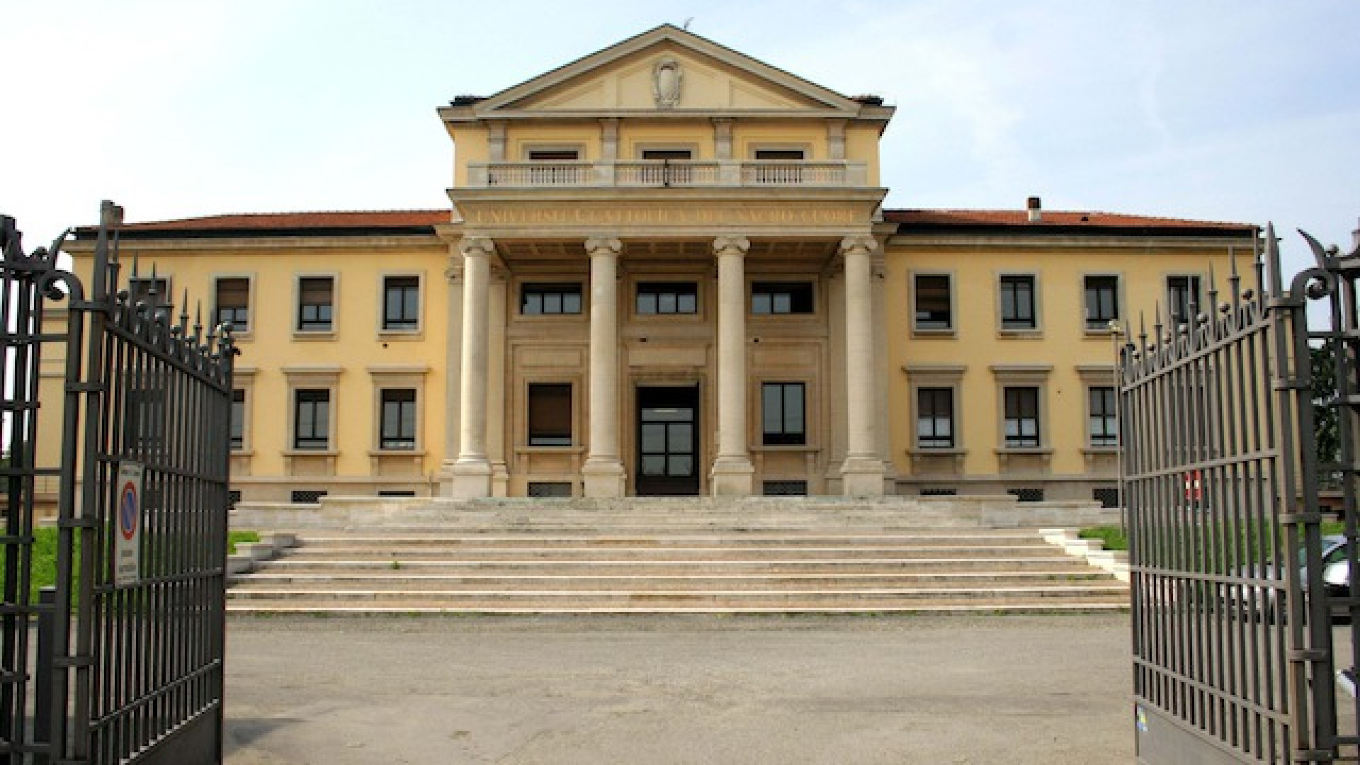 Immagine di Smea, per la Laurea Magistrale e per il Master l'obiettivo è il lavoro