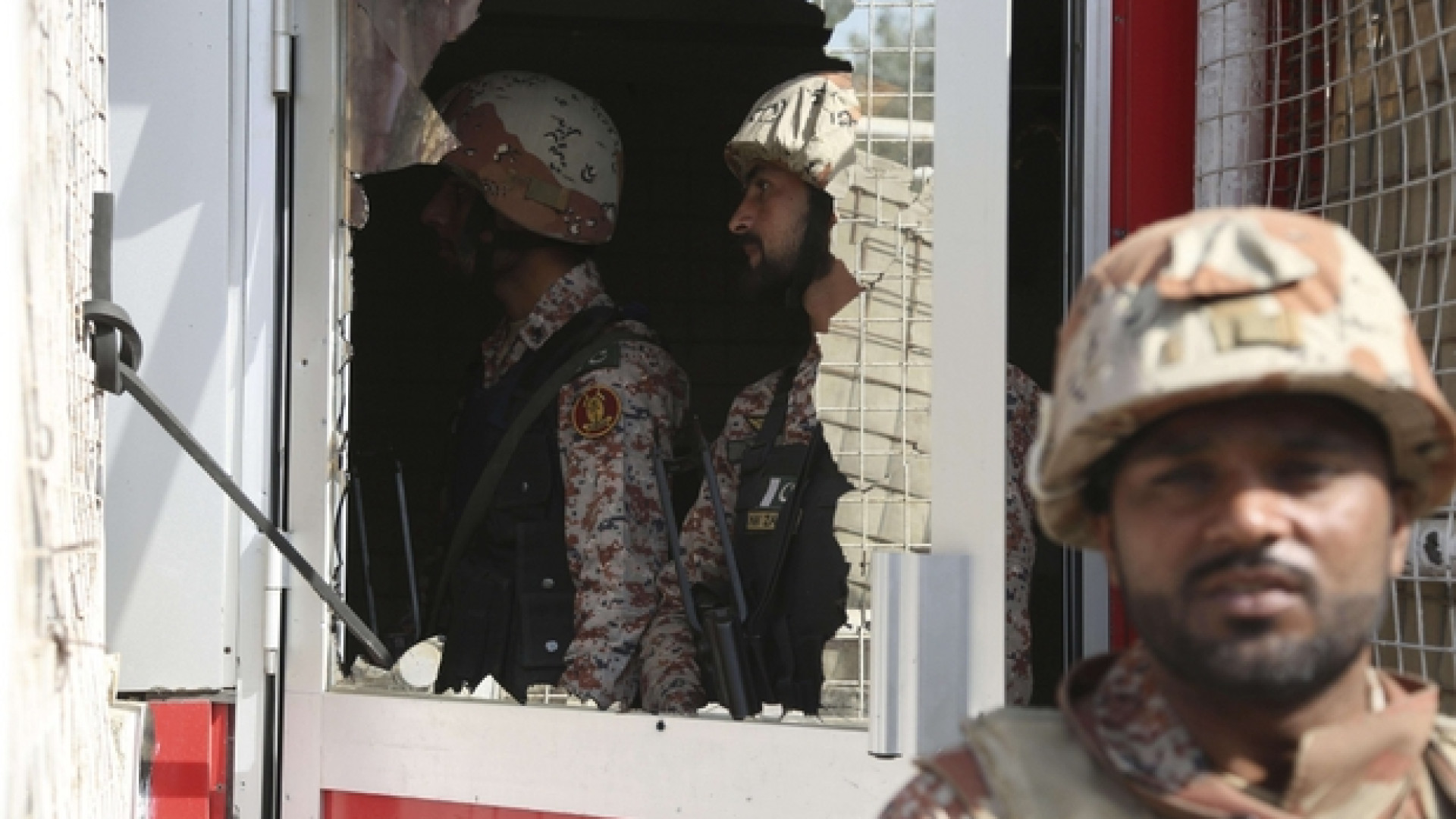 Immagine di Strage in Pakistan, bomba davanti a seminario sciita