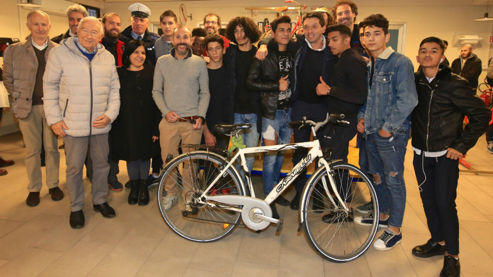 Immagine di Officina per le bici e luogo d’incontro aperto alla comunità