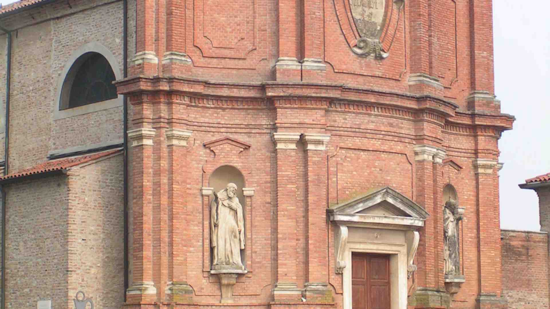 Immagine di San Zenone di Minerbe. Gli ottant'anni della facciata della chiesa meritano una festa