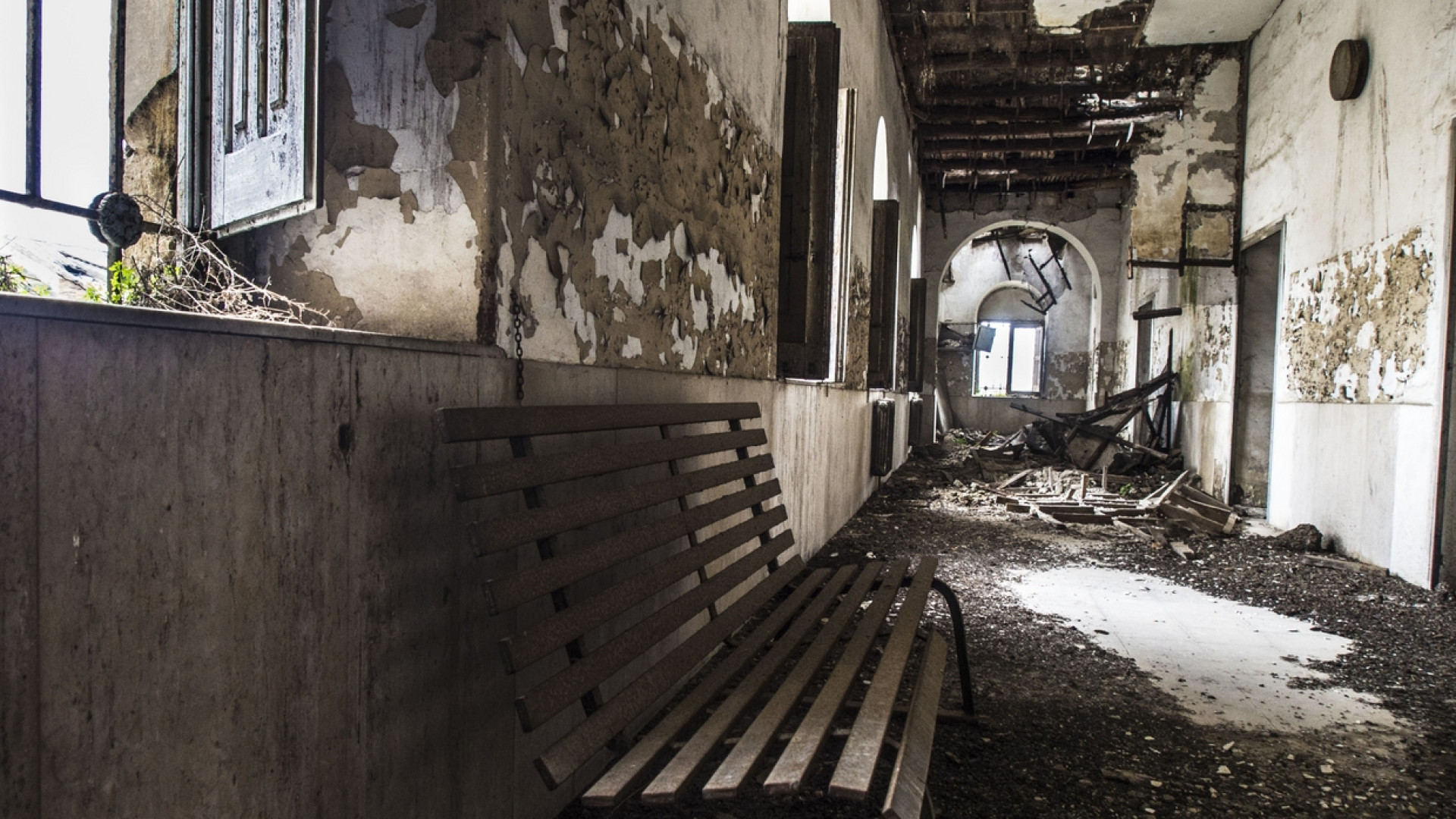 Immagine di Gli ex manicomi d'Italia, monumenti alla memoria