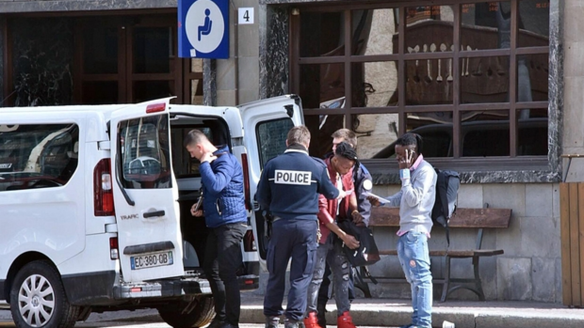 Immagine di «L'Italia vìola i diritti dei profughi»