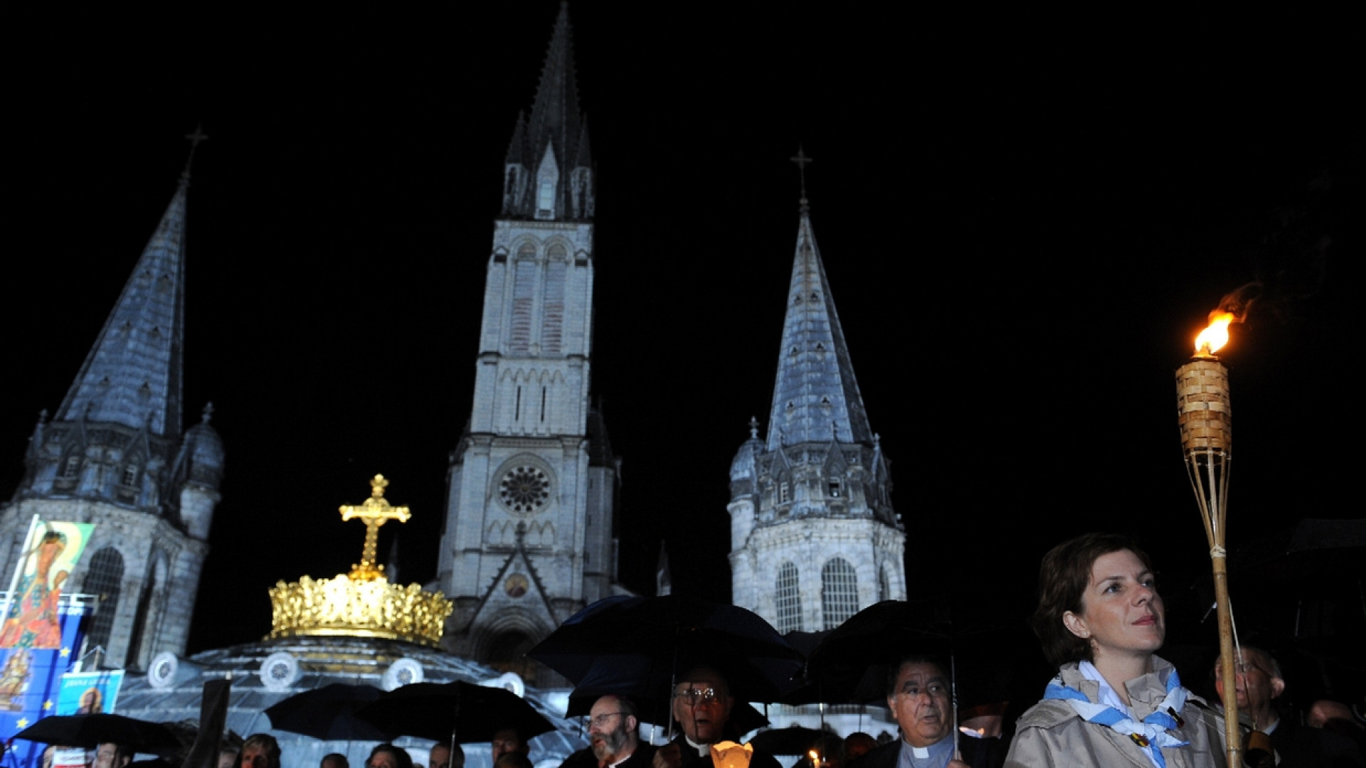 Immagine di Il Santuario di Lourdes: falso il San Valentino per gay