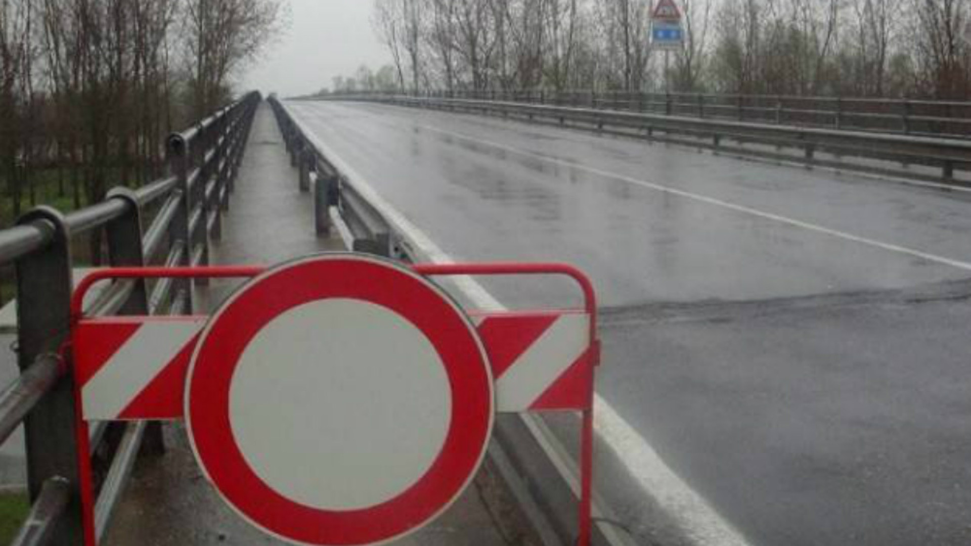 Immagine di Ponte Verdi di San Daniele, viabilità in tilt a causa delle telecamere. Chi paga i disagi?