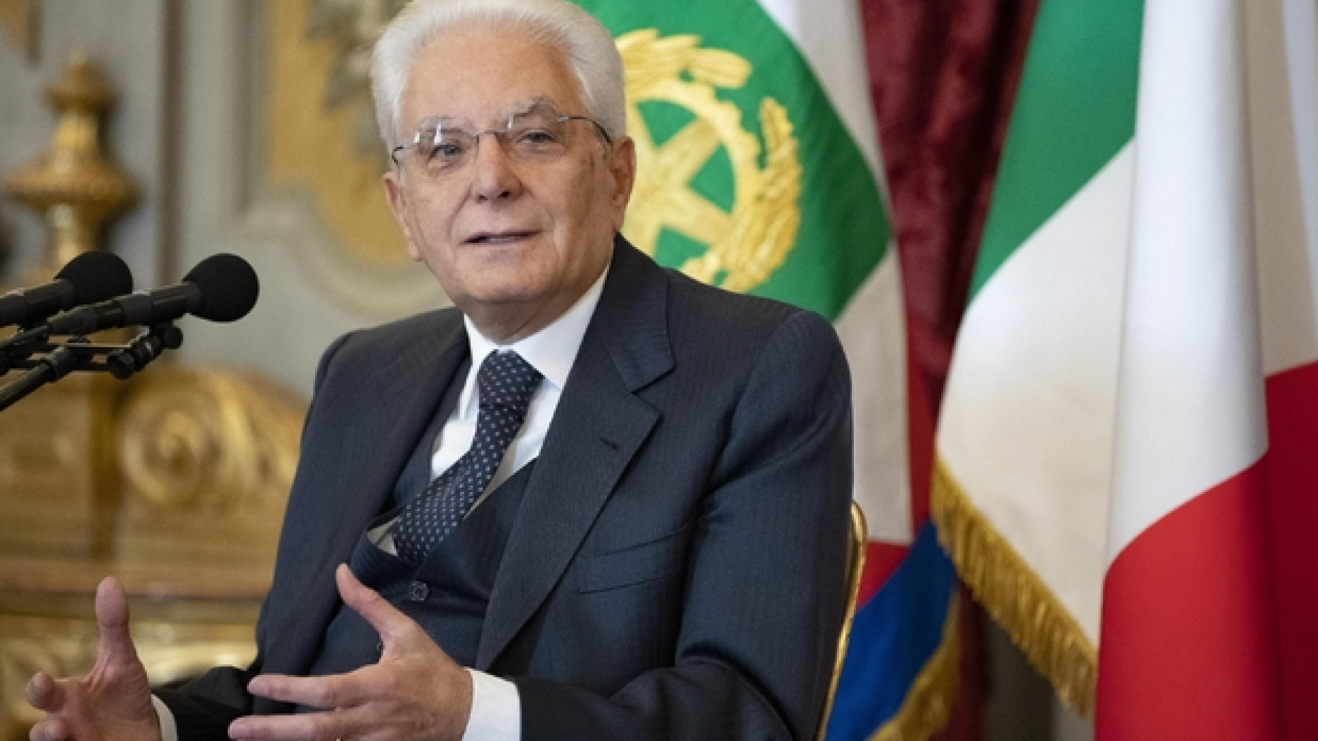 Immagine di Plauso bipartisan alle parole di Mattarella