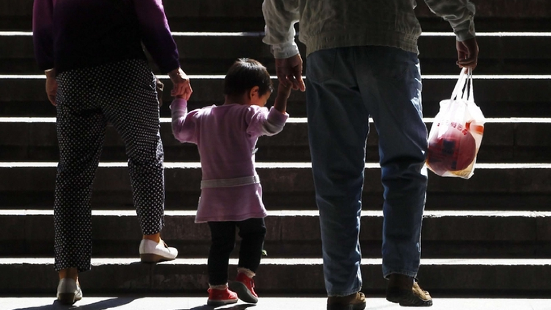 Immagine di Sussidio ricco. Ma poco peso a famiglie e figli
