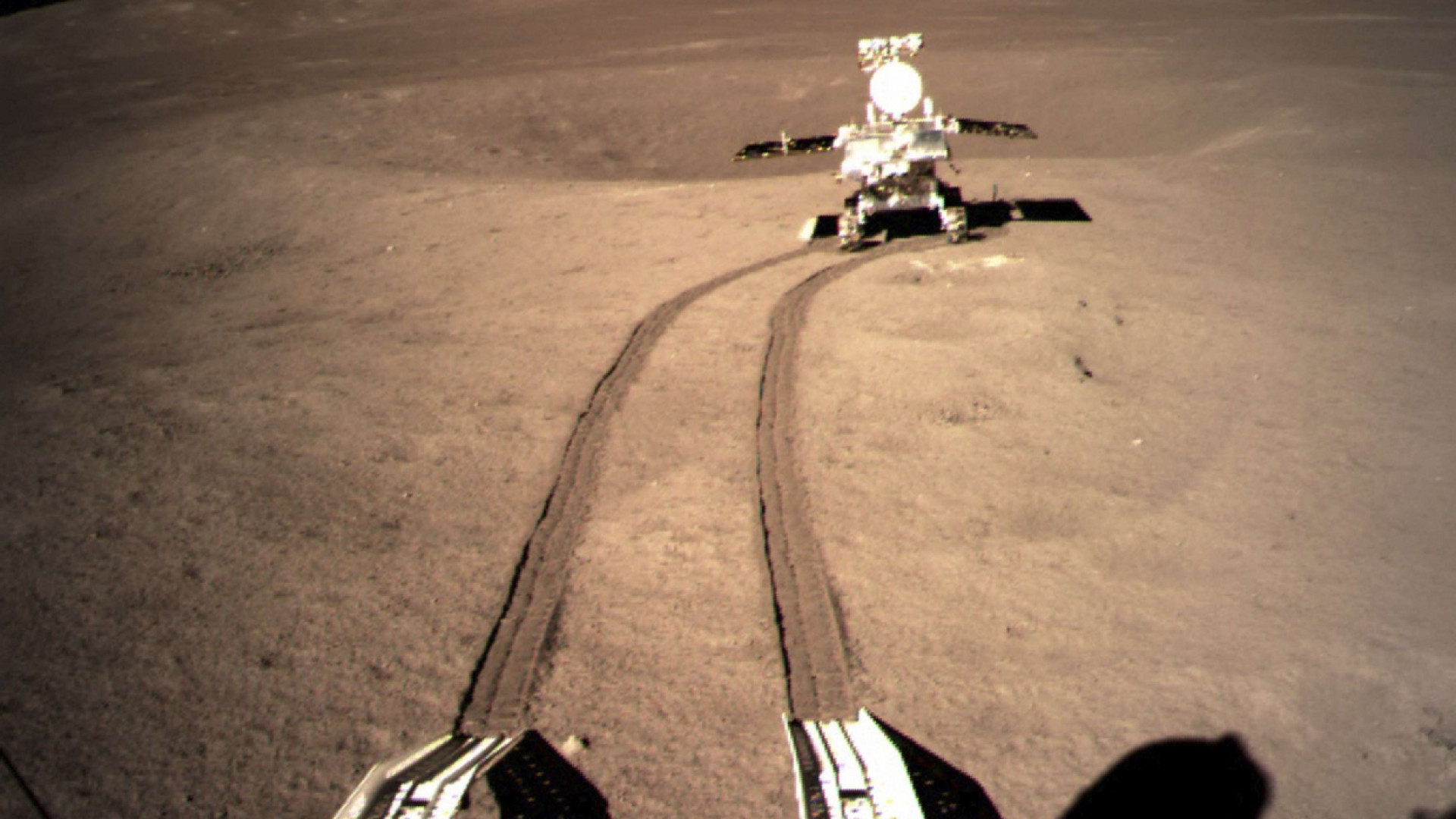 Immagine di La Cina va a spasso su lato oscuro della luna