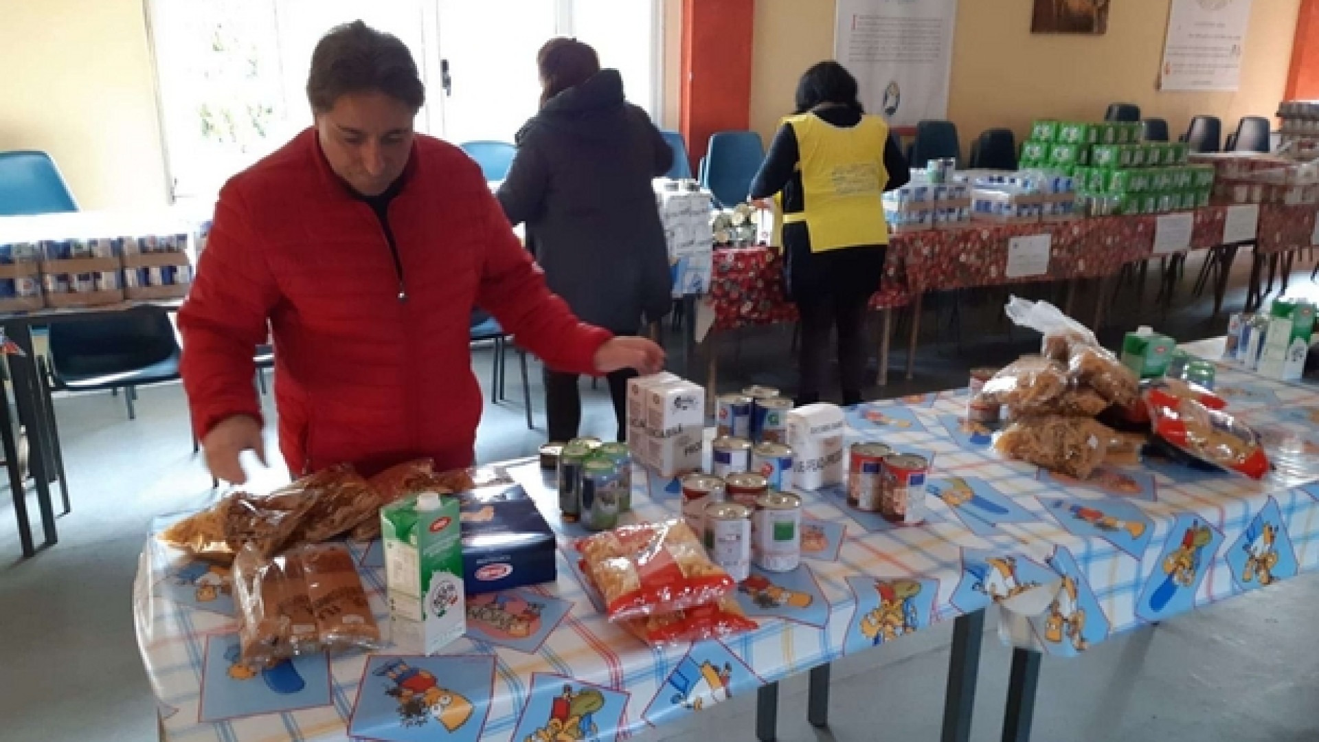 Immagine di Calabria, in coda con i poveri. Che non hanno colore