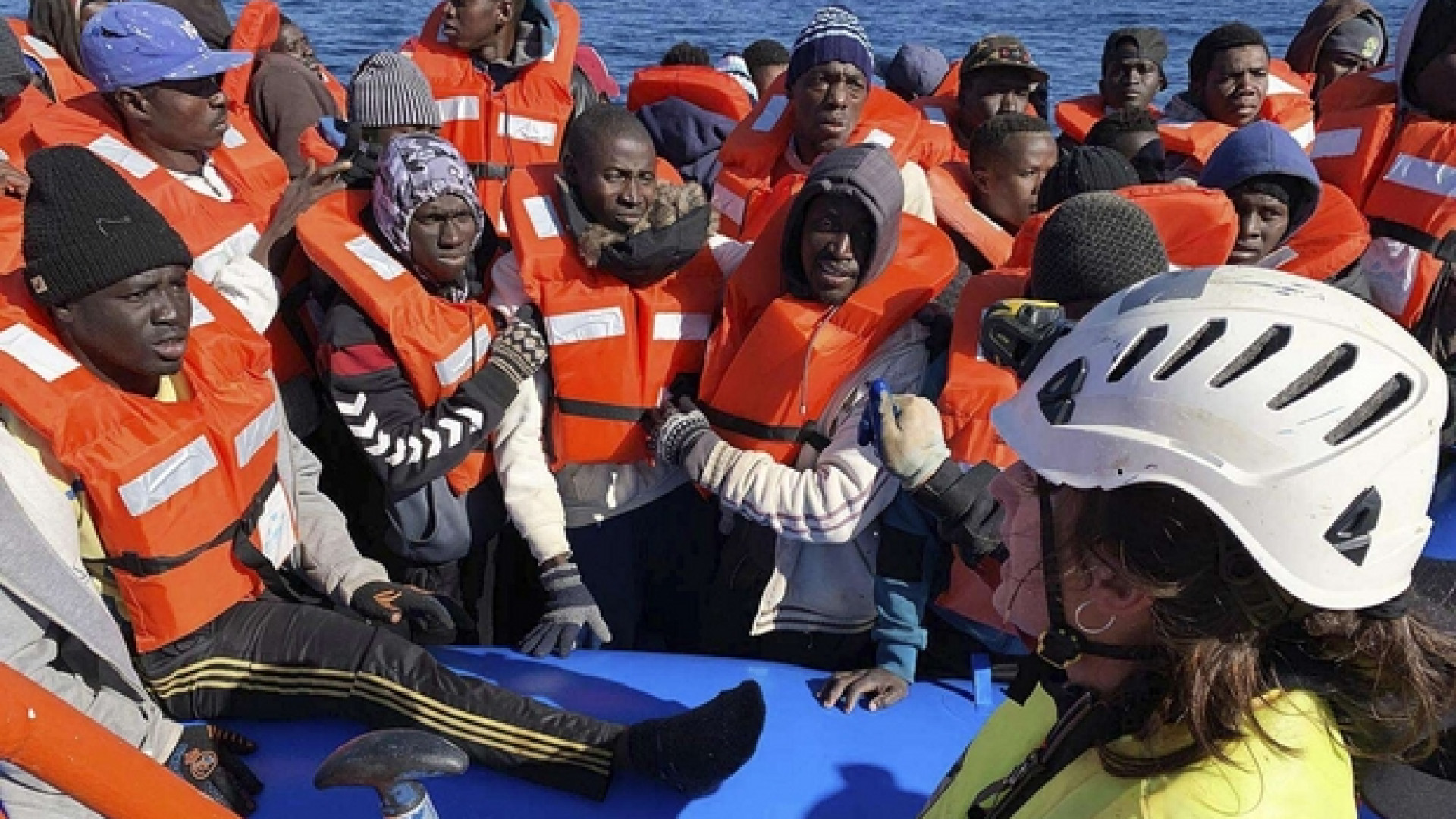 Immagine di Migranti respinti in Libia. L'Onu: non è un porto sicuro
