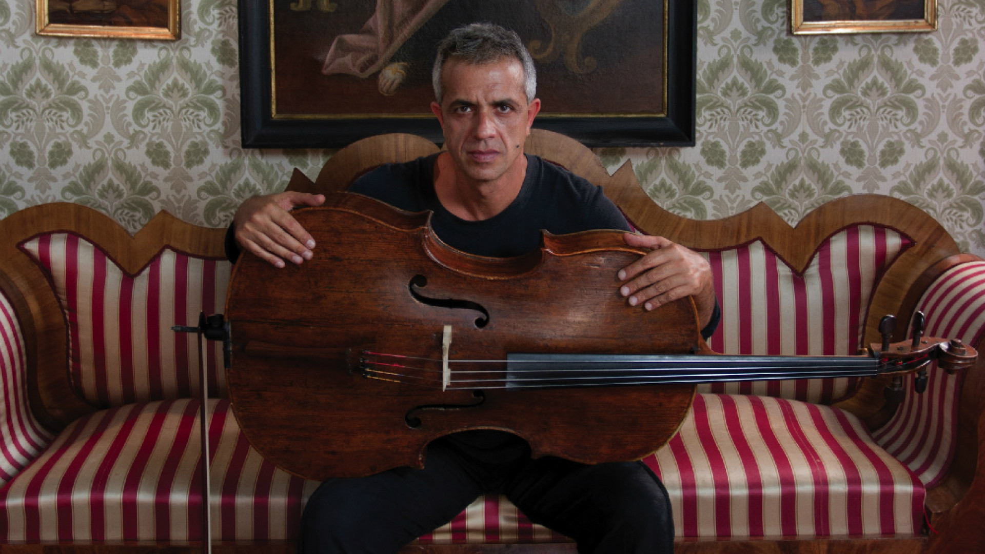 Immagine di Concertistica al Ponchielli, arriva Giovanni Sollima