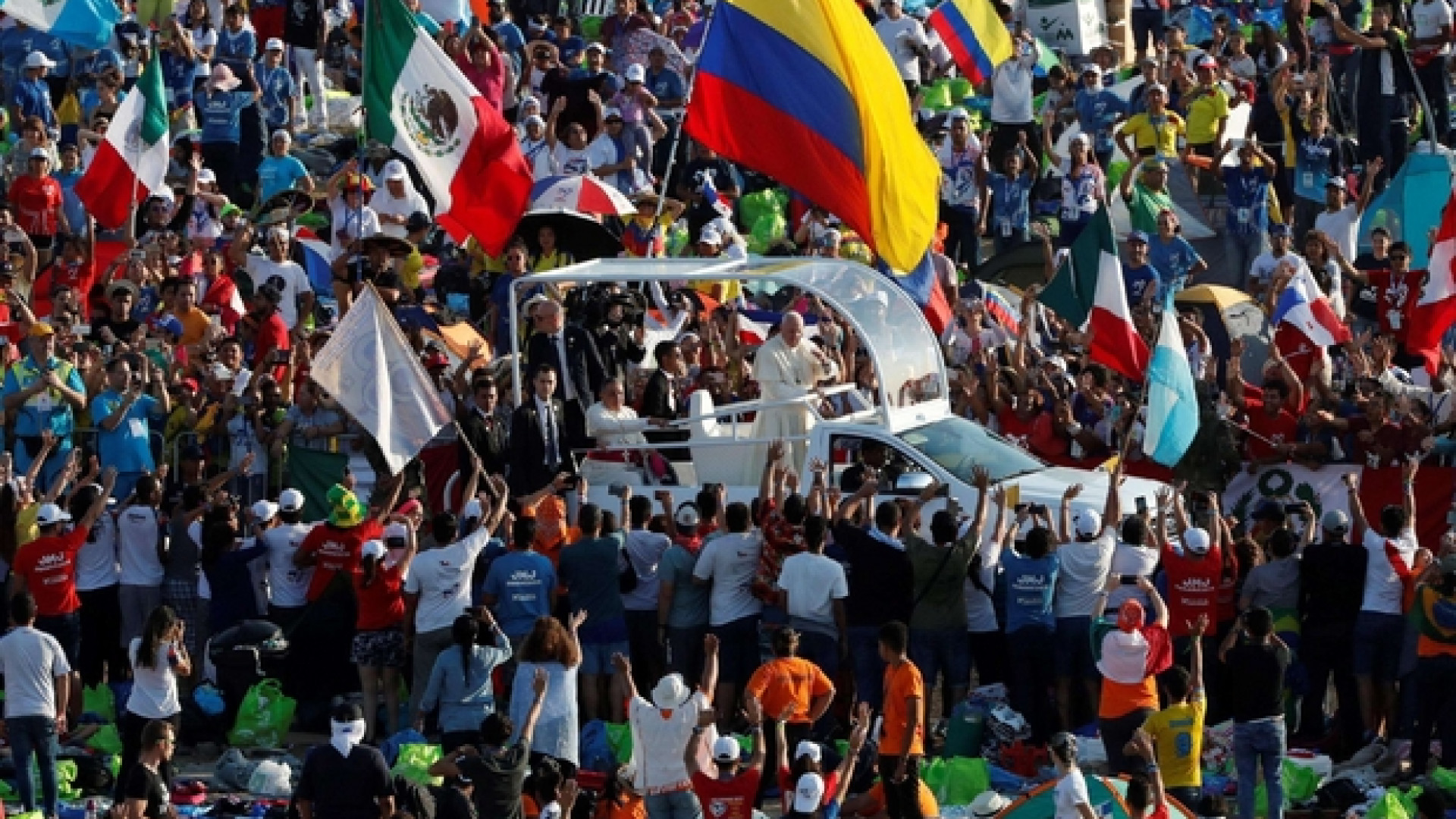 Immagine di Il Papa ai giovani: siete l'adesso di Dio. La preghiera per il Venezuela