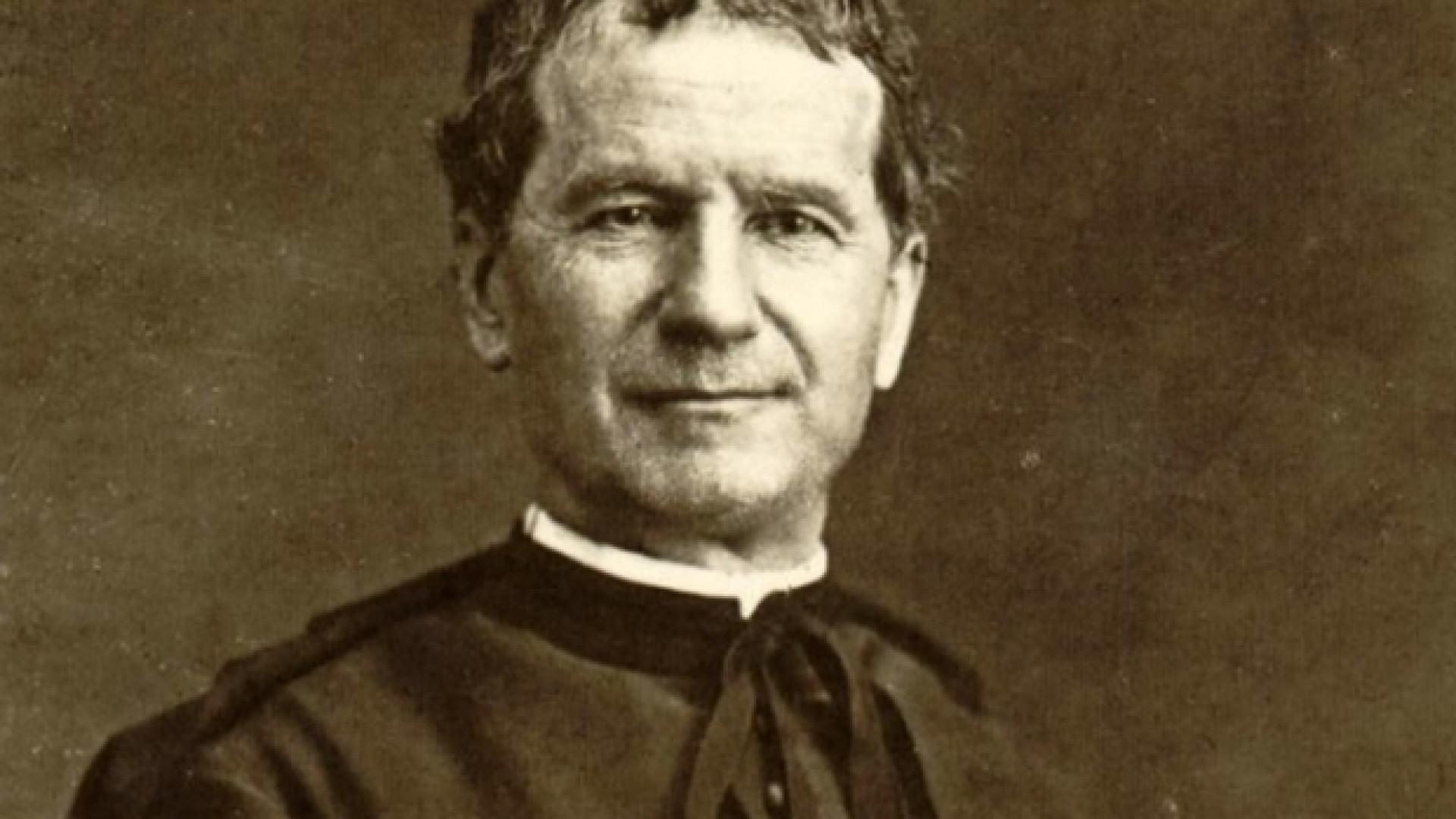Immagine di Lo scrittore Geda rilegge Don Bosco: «Un visionario con i piedi per terra»
