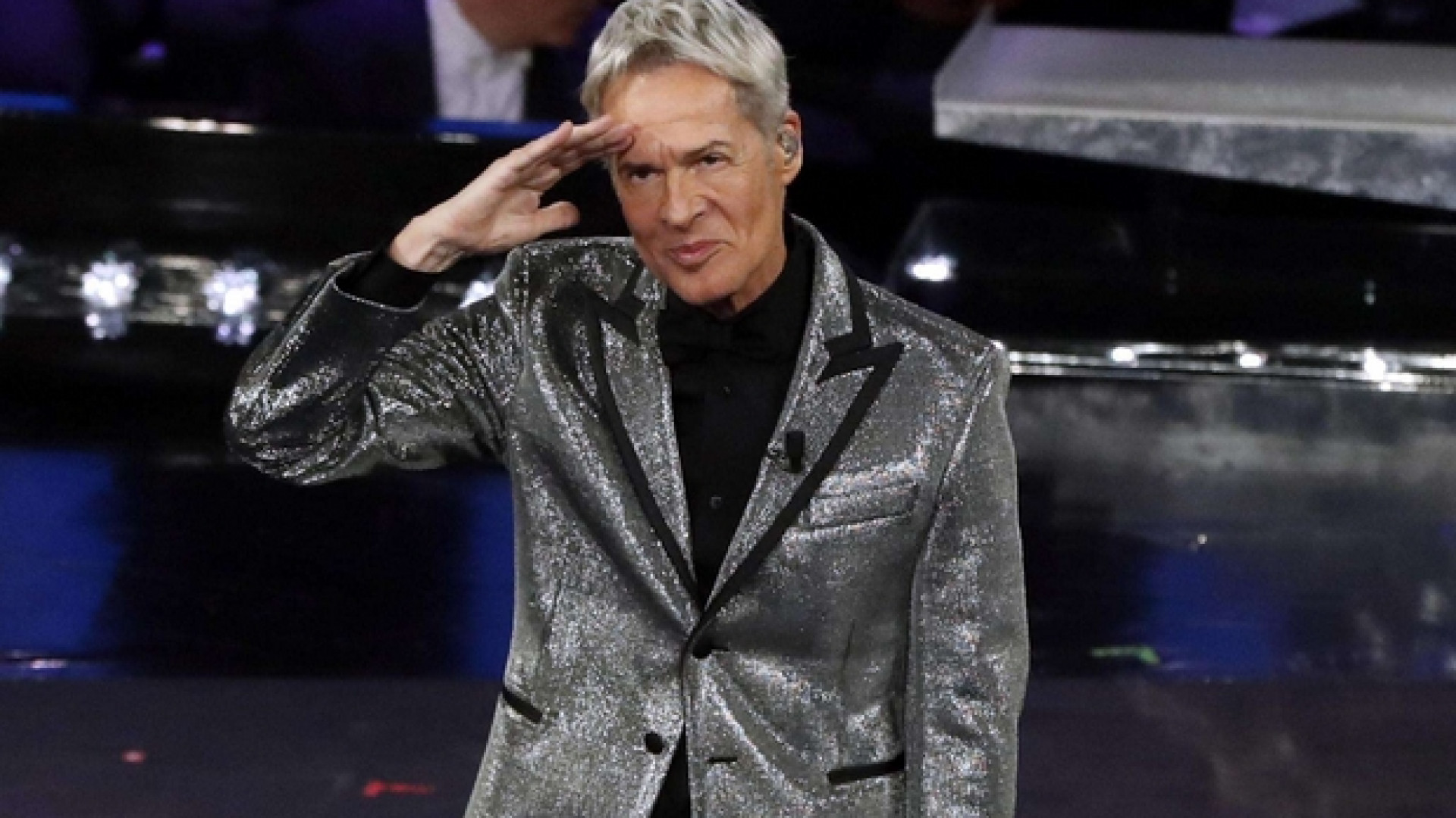 Immagine di A Sanremo Baglioni omaggia le vittime del Ponte Morandi