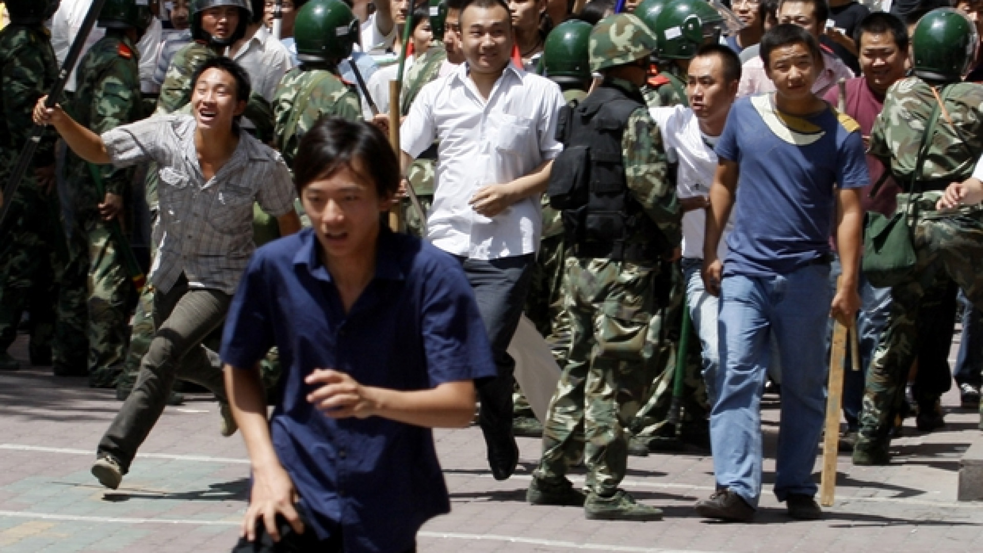 Immagine di «La Cina utilizza il Dna per spiare i dissidenti. Con l'aiuto Usa»