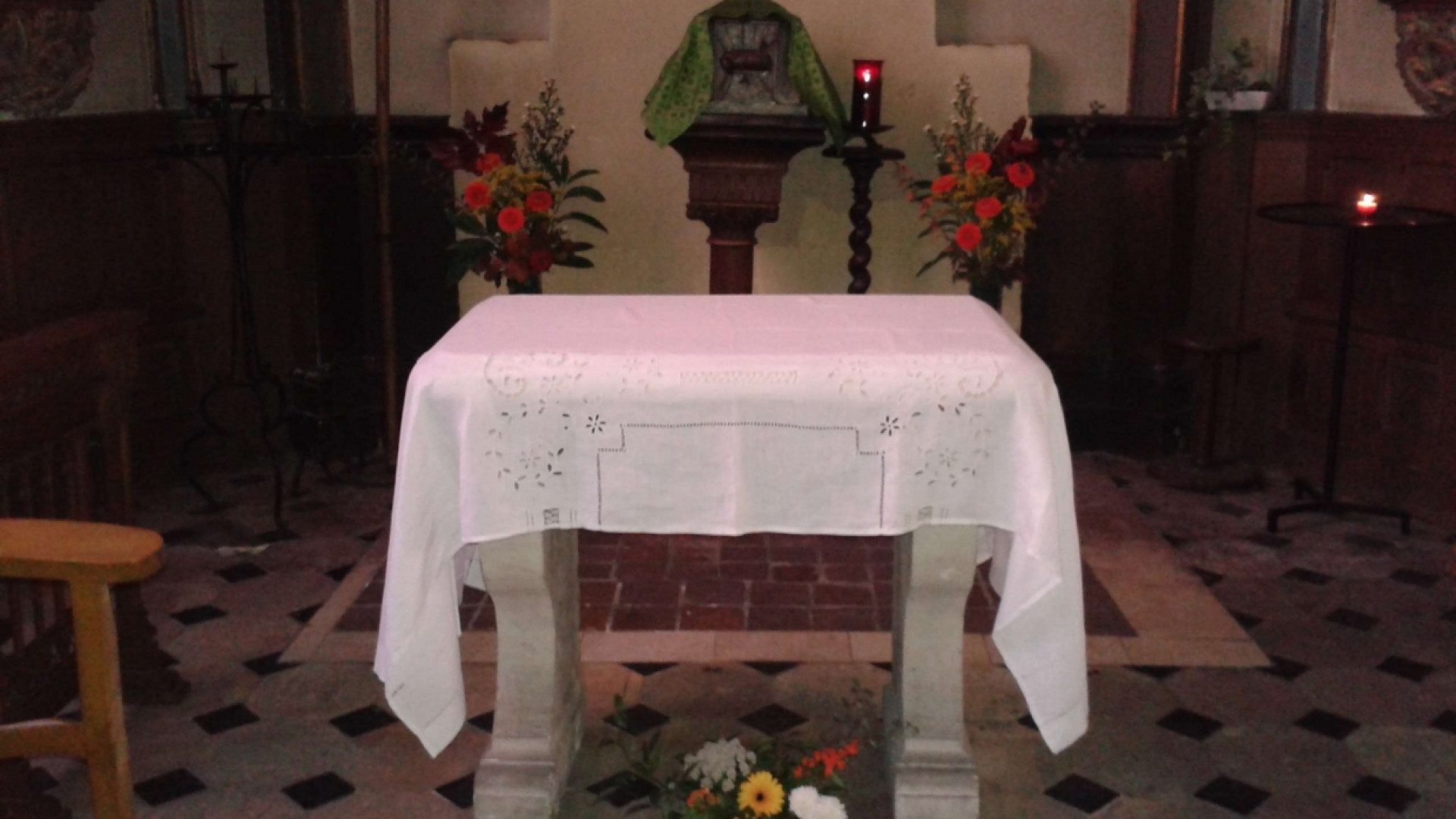 Immagine di Le chiese profanate, una piaga sempre più aperta