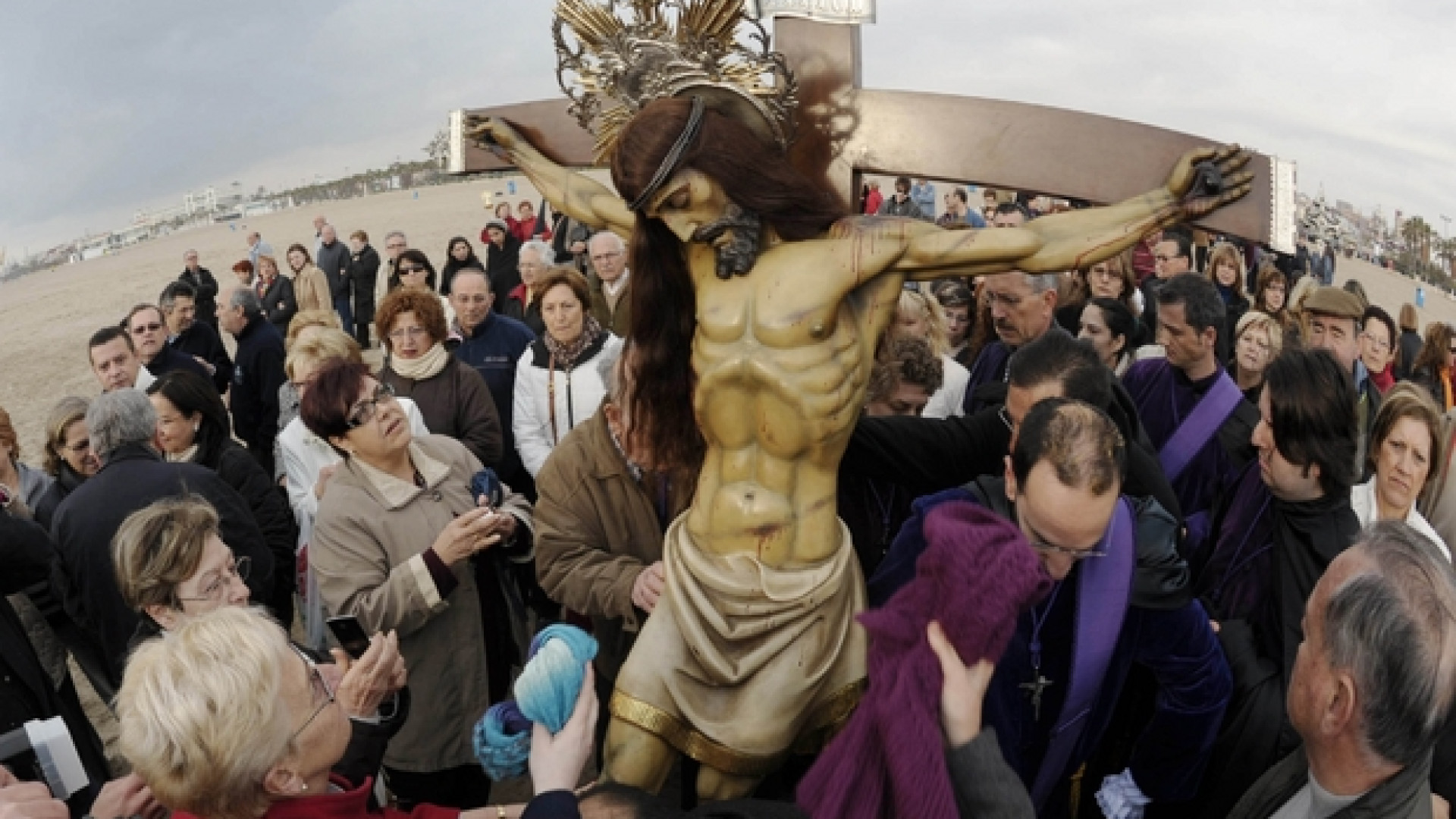 Immagine di È ora di riscoprire la religiosità popolare, trait d’union fra culture