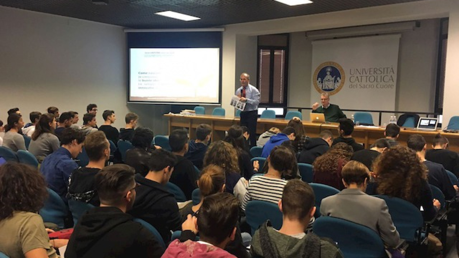Immagine di L’università Cattolica sfida (e sostiene) "GenerAZIONEcreativa”