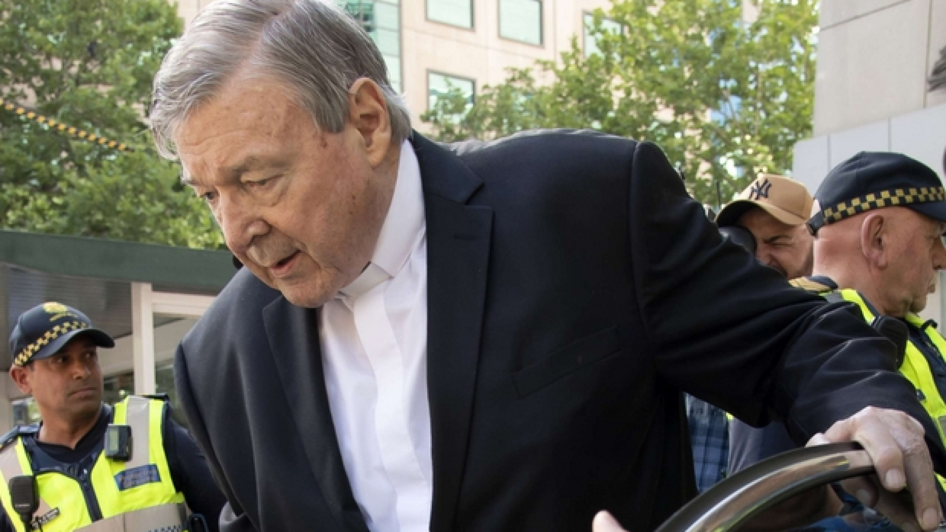 Immagine di Il cardinale Pell condannato a sei anni di carcere per abusi
