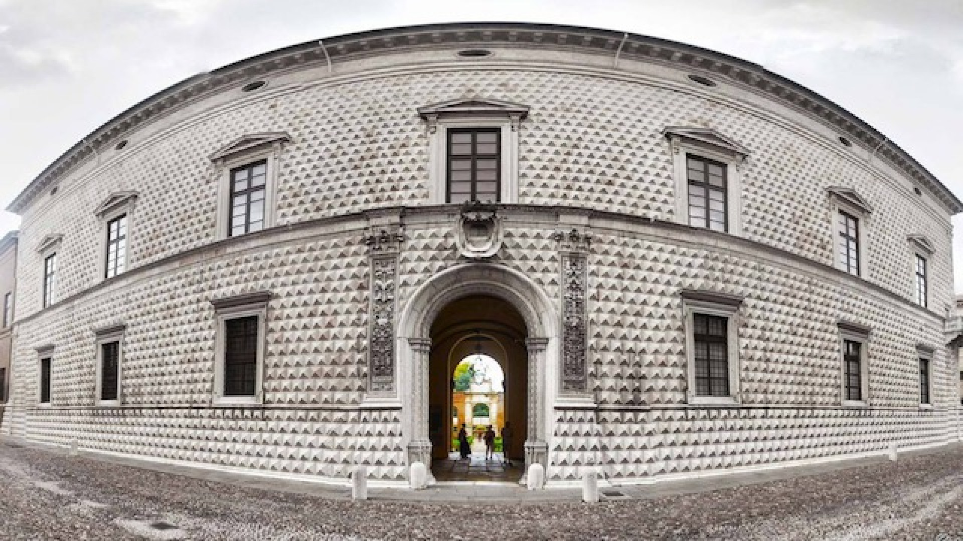 Immagine di Stop al Diamanti, mobilitazione degli architetti “non più rassegnati al silenzio”