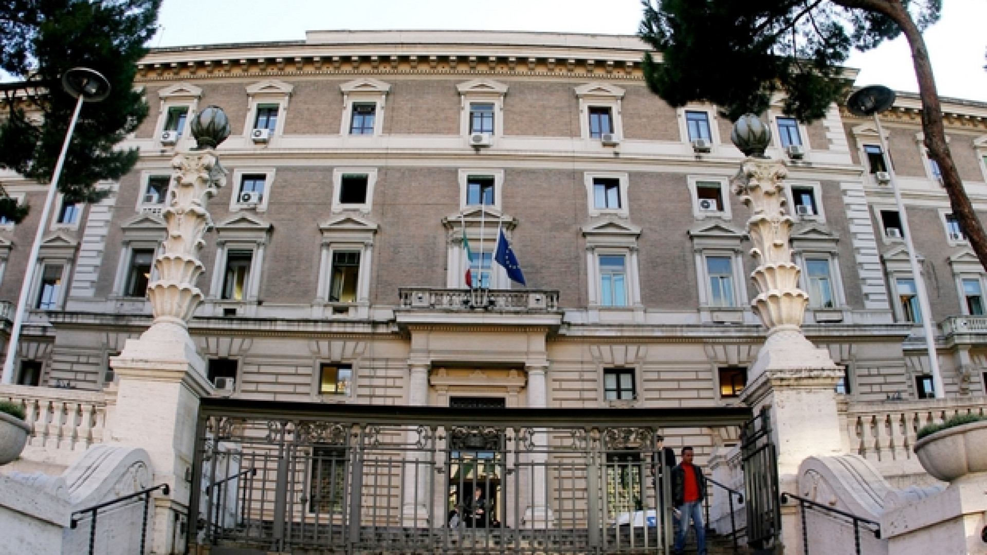 Immagine di Torna «madre» e «padre» sulla carta d'identità dei minorenni