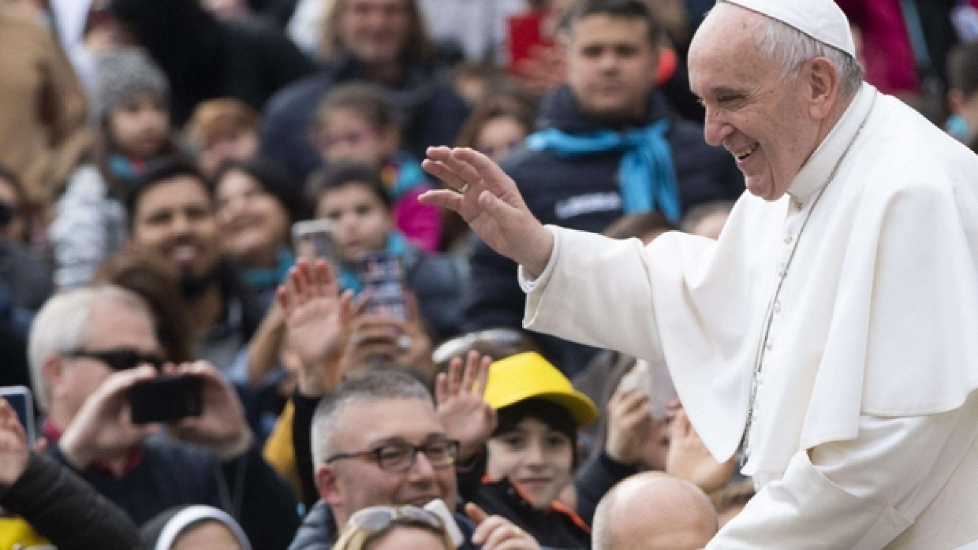 Immagine di Papa Francesco: Dio vuole fratellanza fra cattolici e musulmani