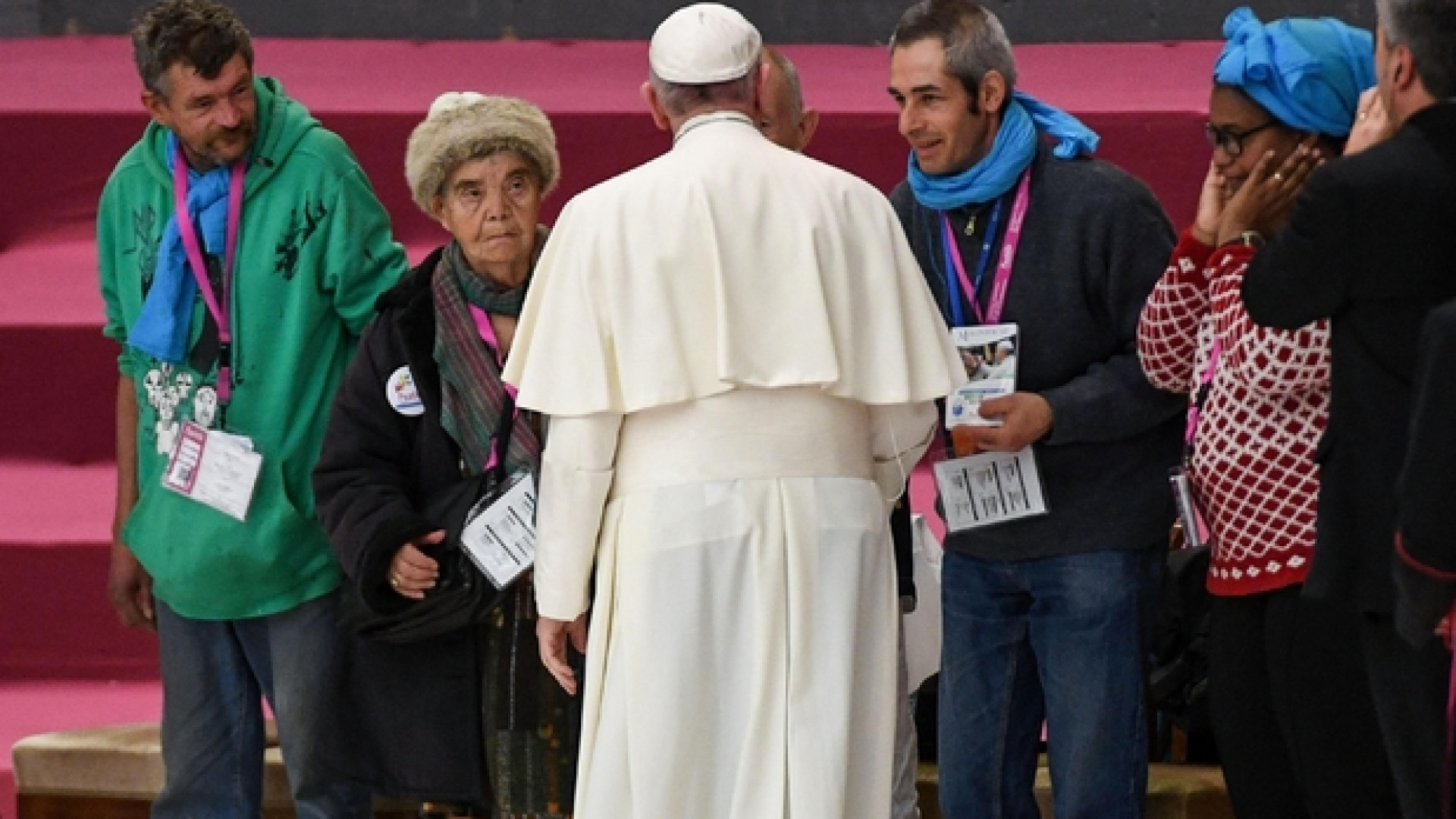 Immagine di Il timbro di Francesco per curare i poveri del Colonnato