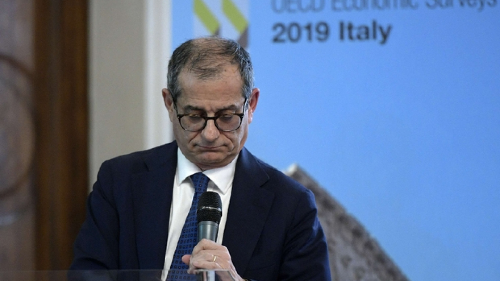 Immagine di Conti in disordine e interesse nazionale