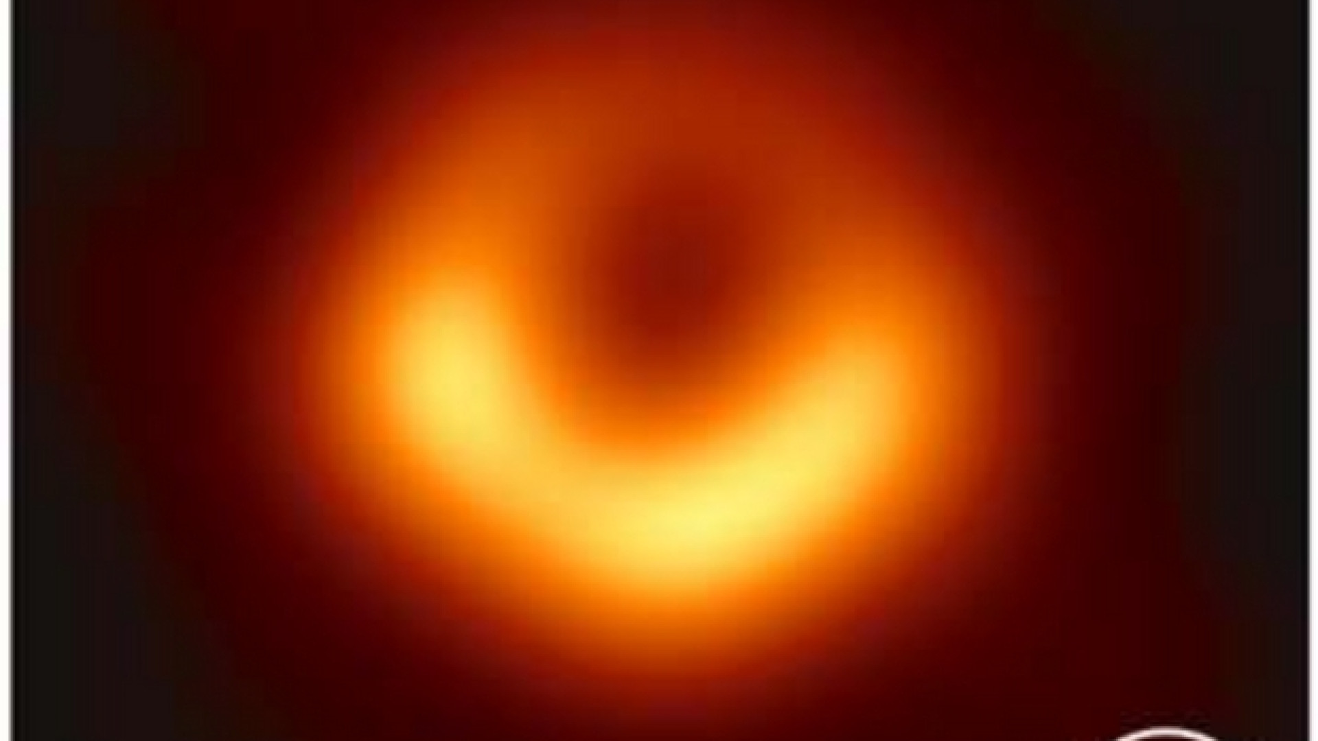 Immagine di Fotografato un buco nero: «Abbiamo visto l'invisibile»