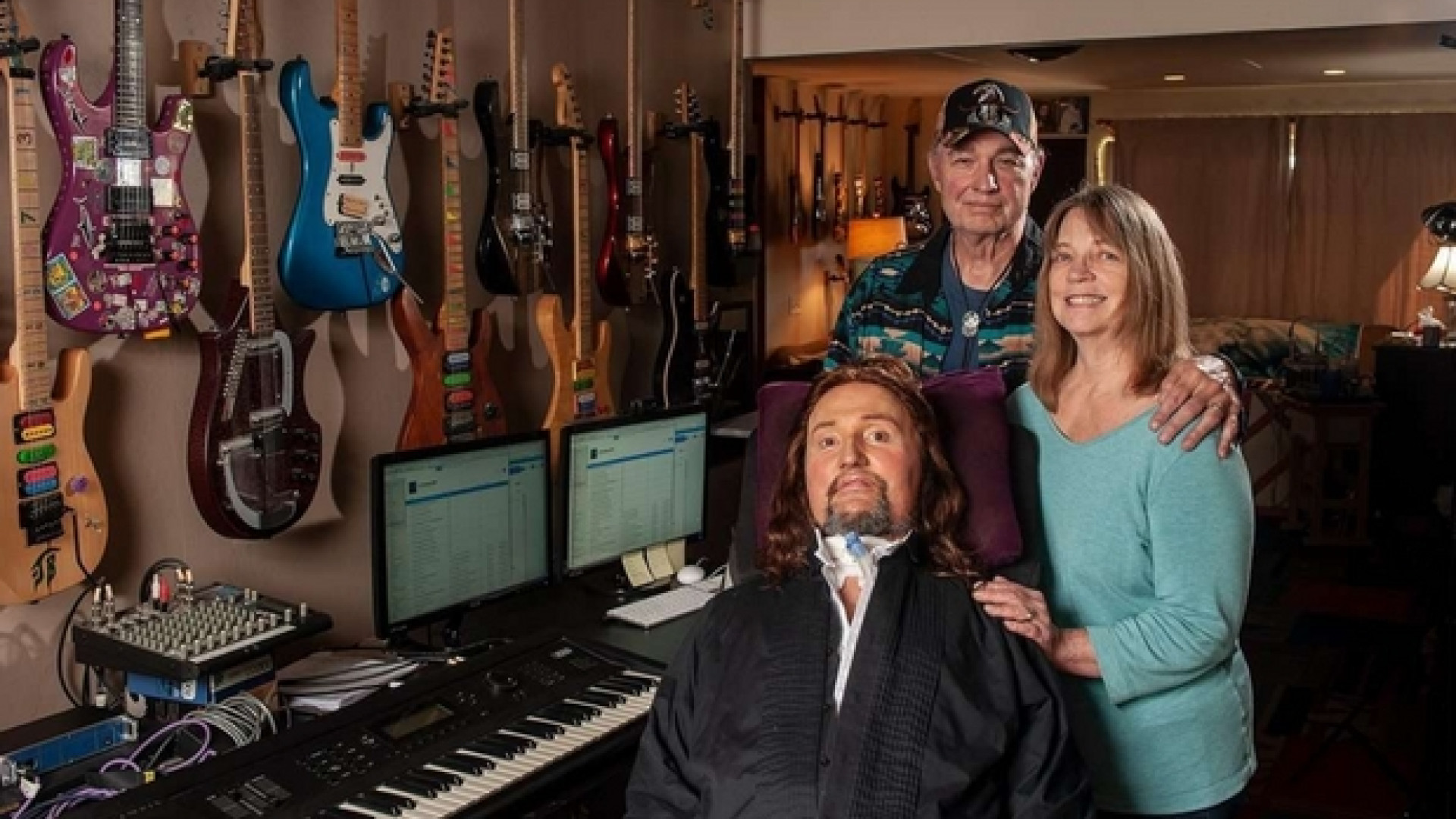 Immagine di La chitarra di Jason Becker le suona anche alla Sla