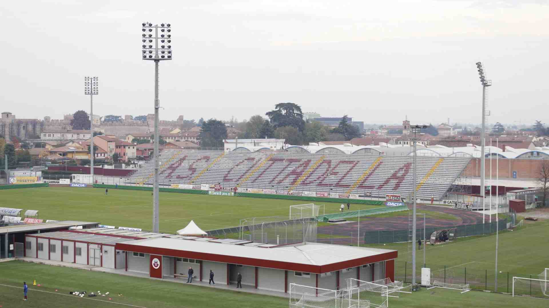Immagine di Hellas capitombolato e fuori dai play off