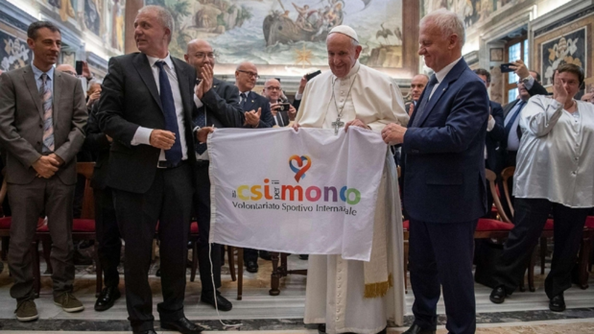 Immagine di Sport scuola di regole e di incontro