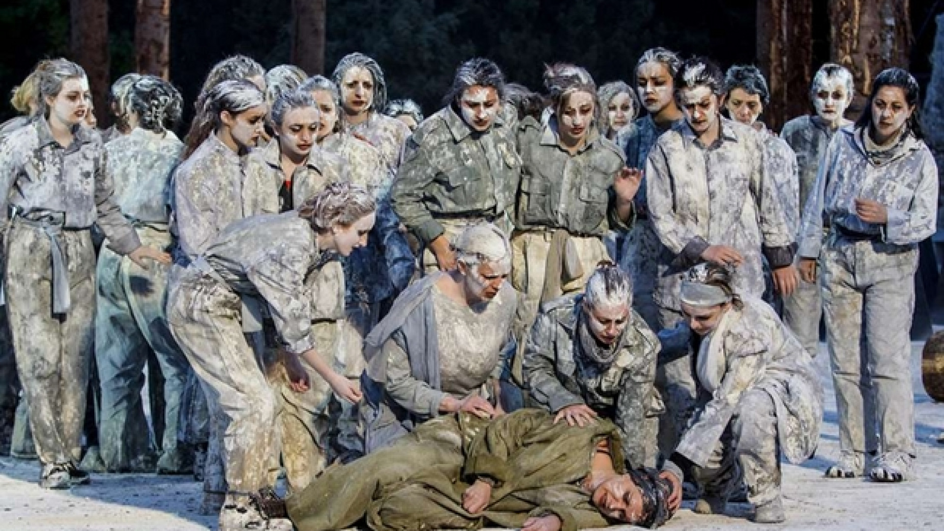 Immagine di Donne, guerre e naufraghi. L'oggi antico di Siracusa