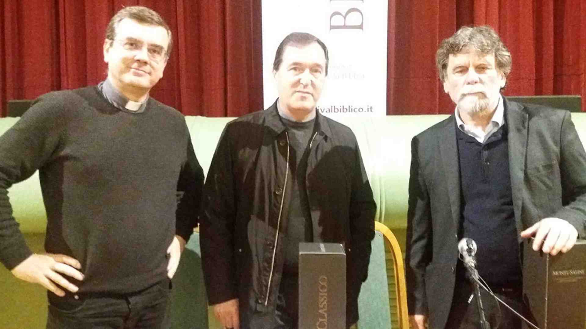 Immagine di Caprino Veronese. Il Festival Biblico e il rapporto uomo-polis