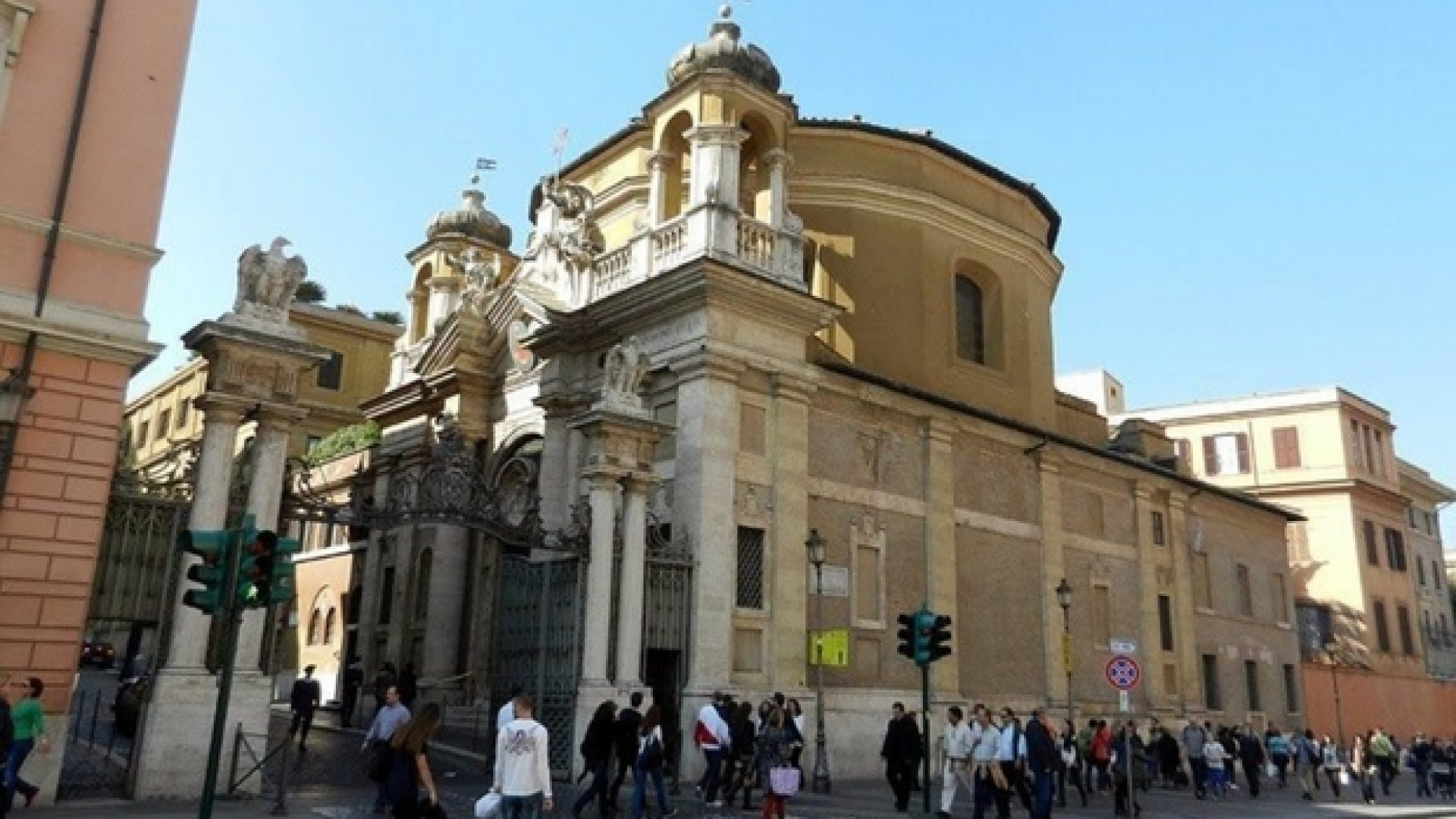 Immagine di La «parrocchia del Papa» compie 90 anni
