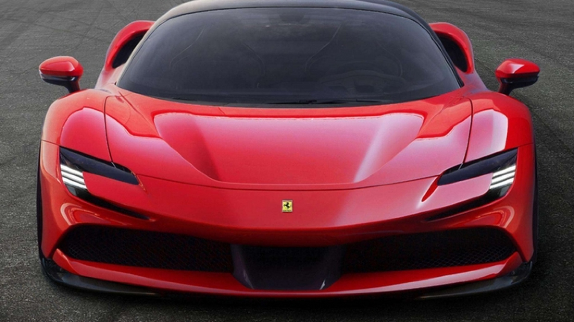 Immagine di Ferrari, arriva la prima ibrida: 1.000 cavalli e un prezzo folle
