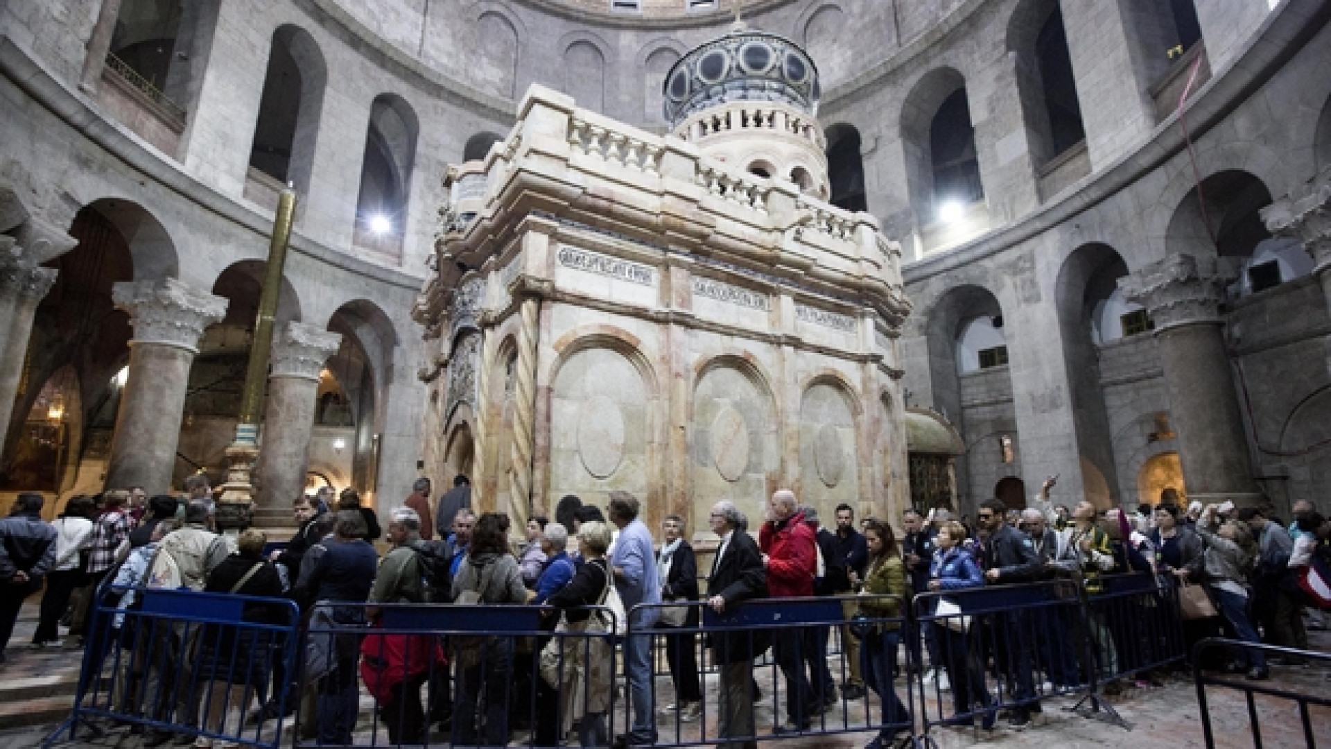 Immagine di Santo Sepolcro, accordo a tre per andare avanti con il restauro