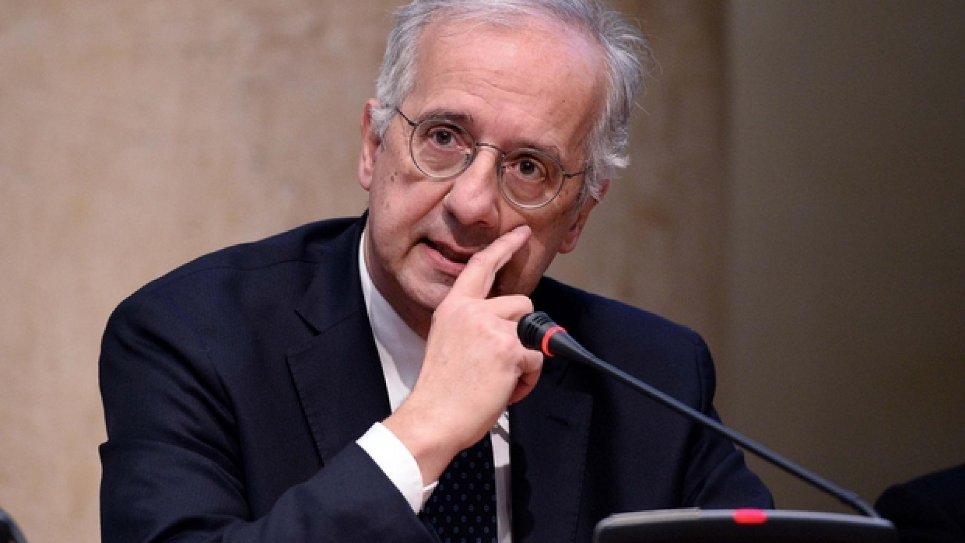 Immagine di Zuppi: «La politica ha bisogno di artigiani del bene comune»
