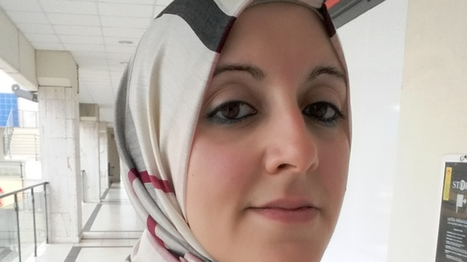 Immagine di Asmae Dachan ora querela: «Contro di me calunnie e invenzioni»