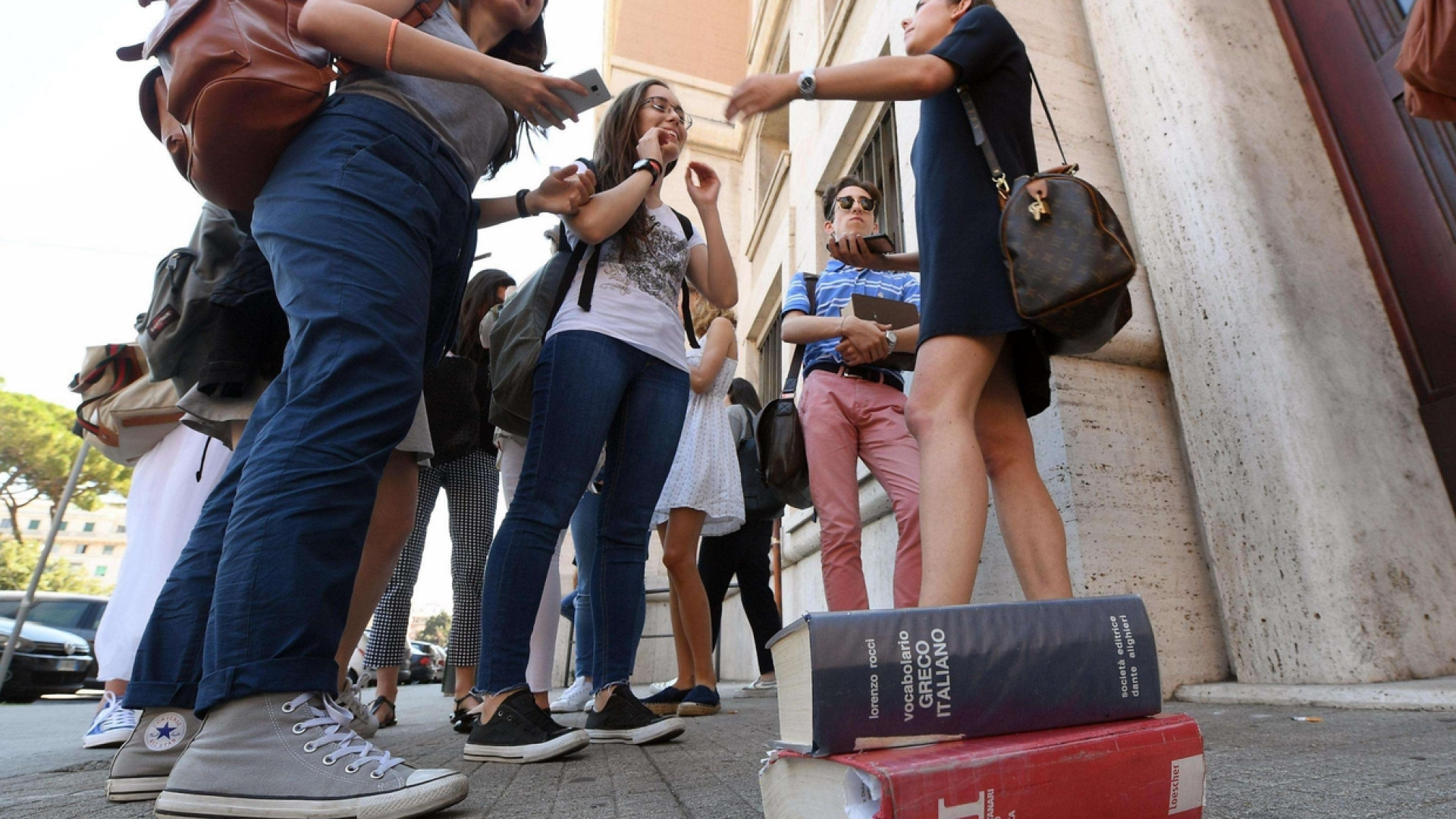Immagine di Al via la nuova Maturità: debutta la prova "mista"