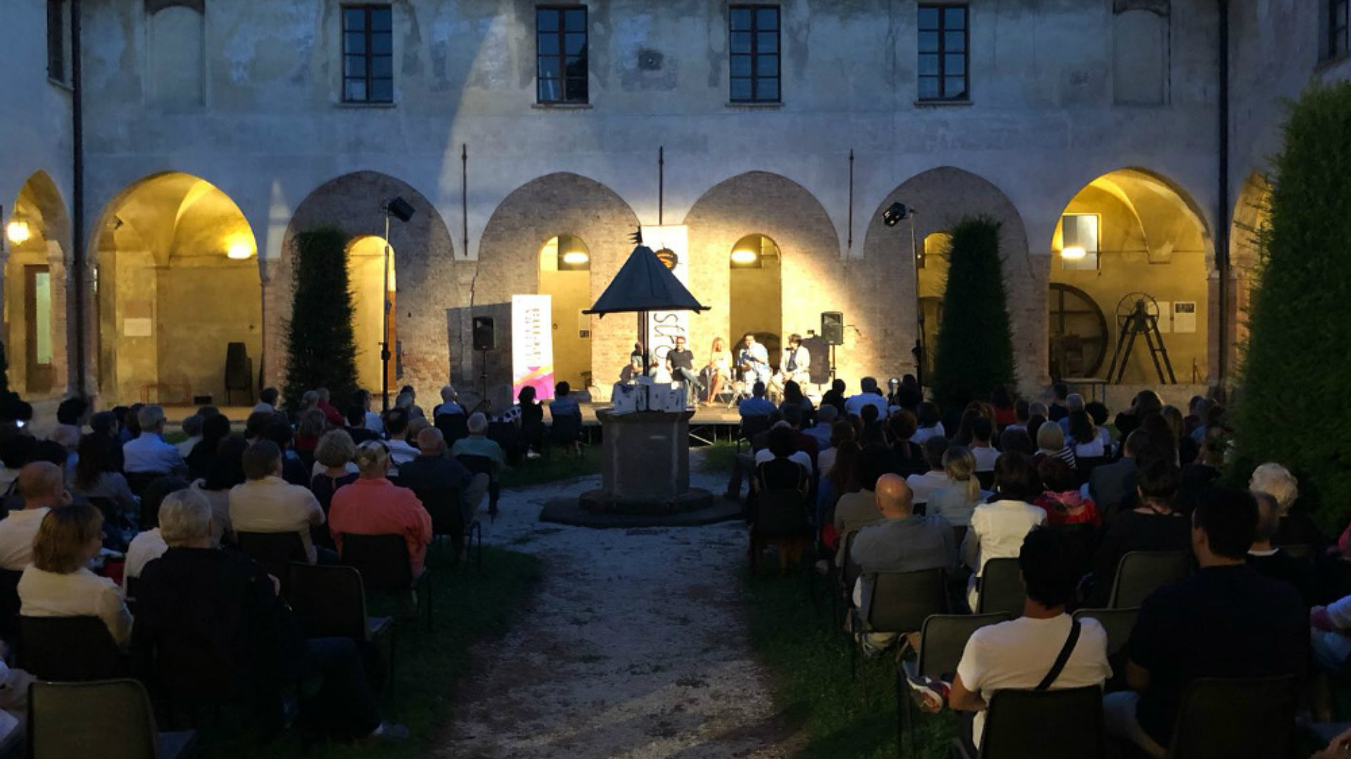Immagine di Inchiostro, spazio alla lettura