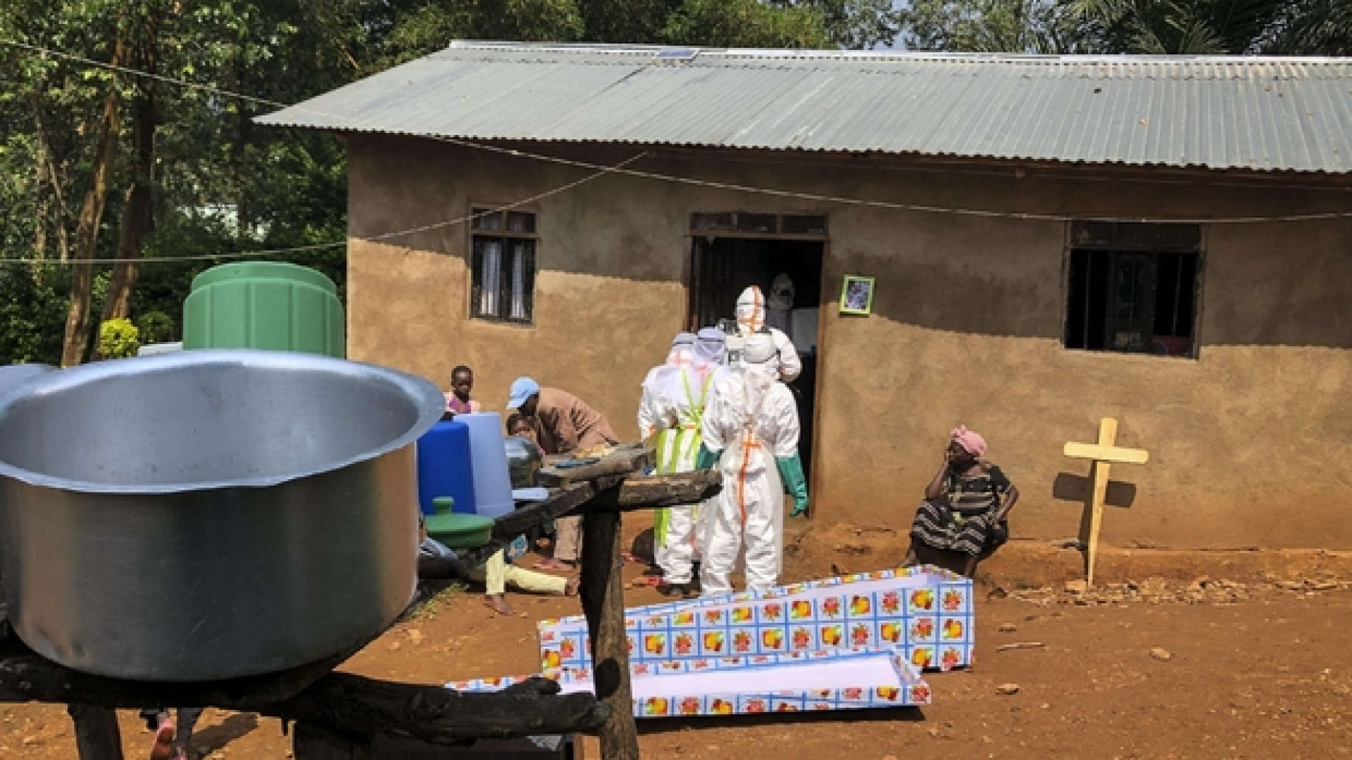 Immagine di Ebola in Congo, la «crisi più complessa della storia»