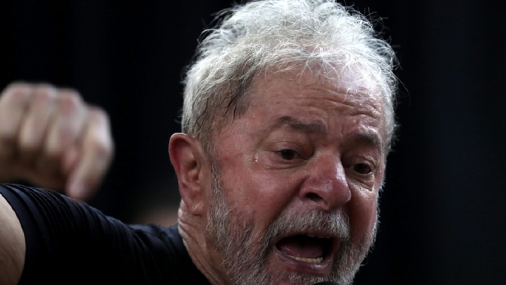 Immagine di Rinviata «sine die» l'udienza per la scarcerazione di Lula