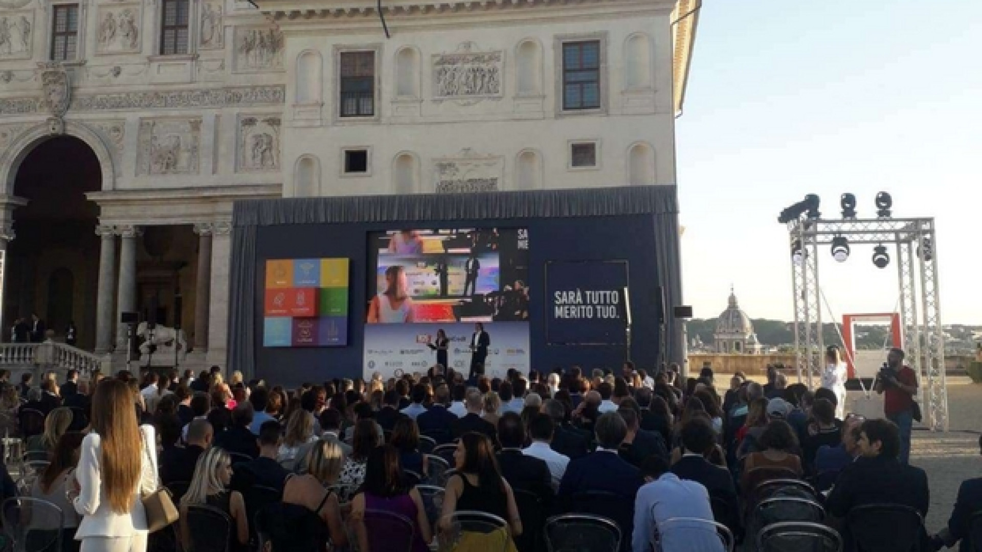 Immagine di Premiati oltre 30 giovani